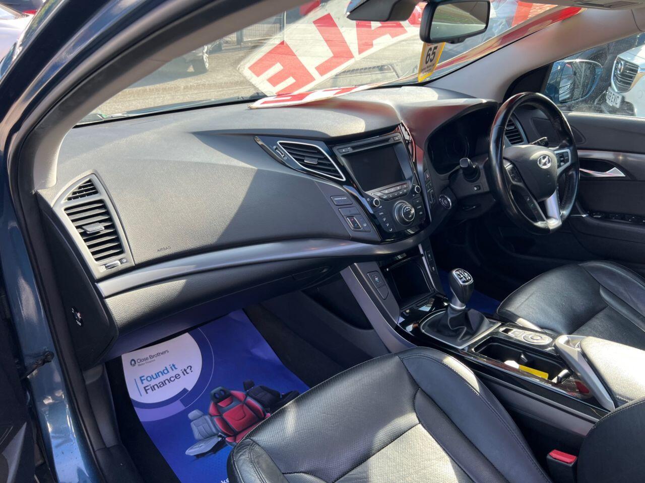 Hyundai i40 - Image 18
