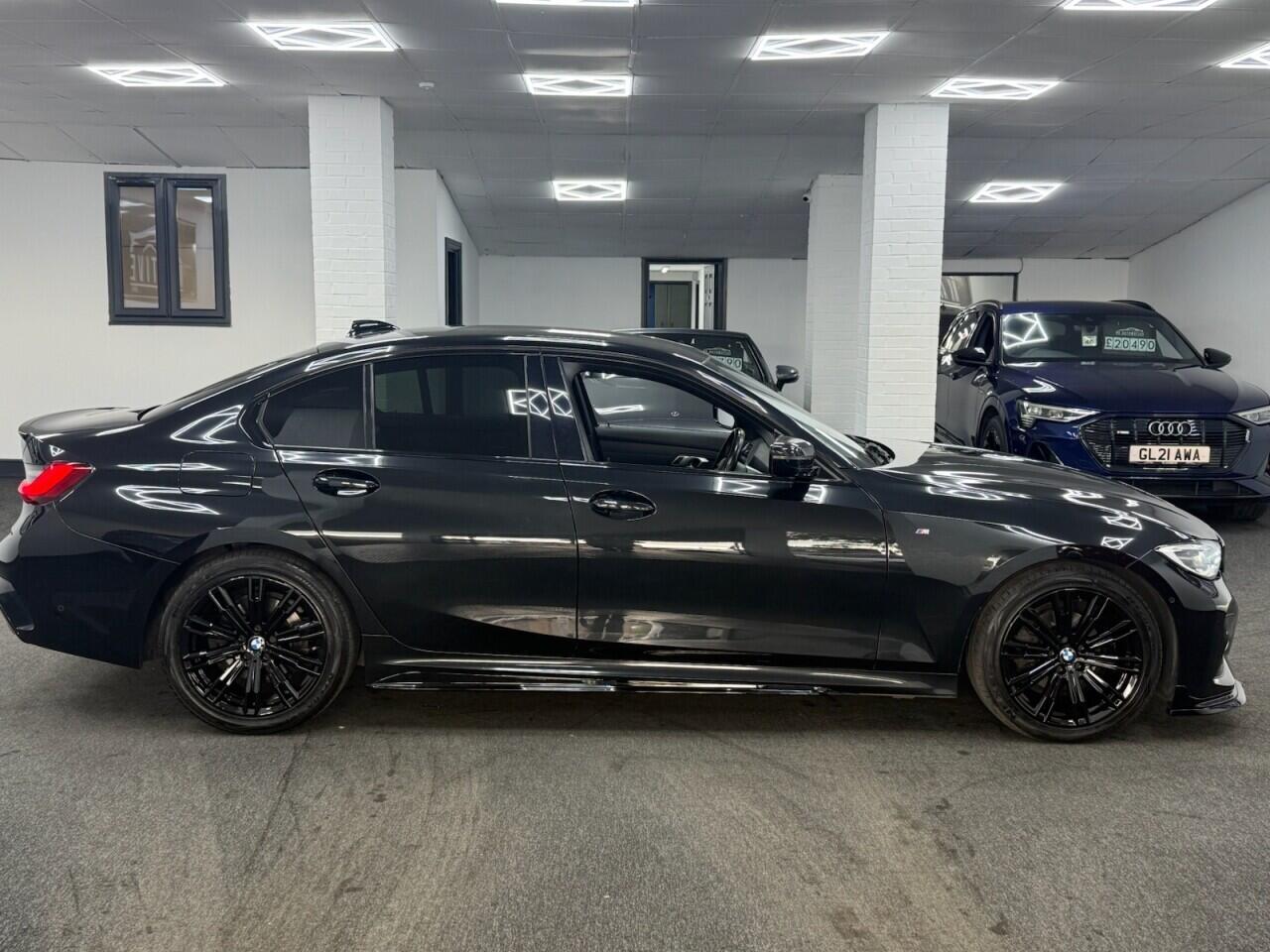 BMW 3 Series - Image 5