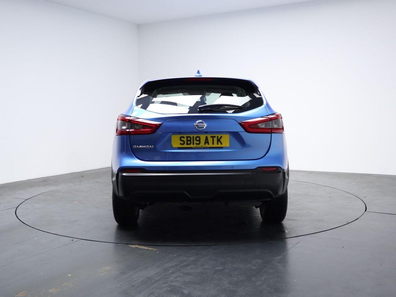 Nissan Qashqai - Image 11