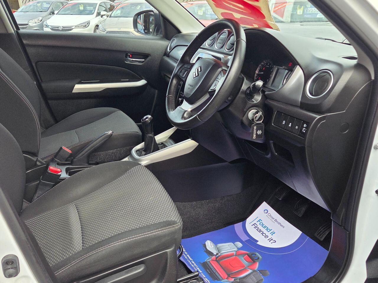 Suzuki Vitara - Image 4