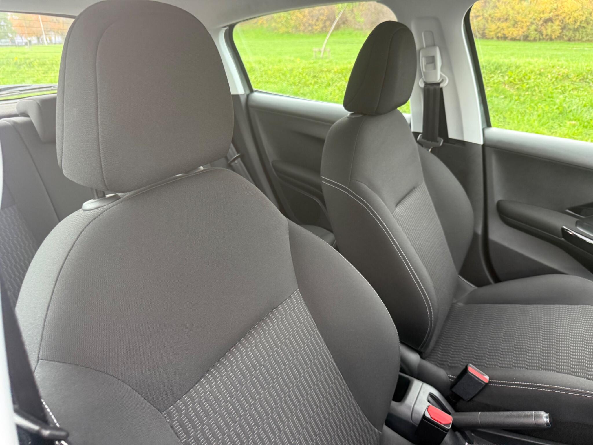 Peugeot 208 - Image 18