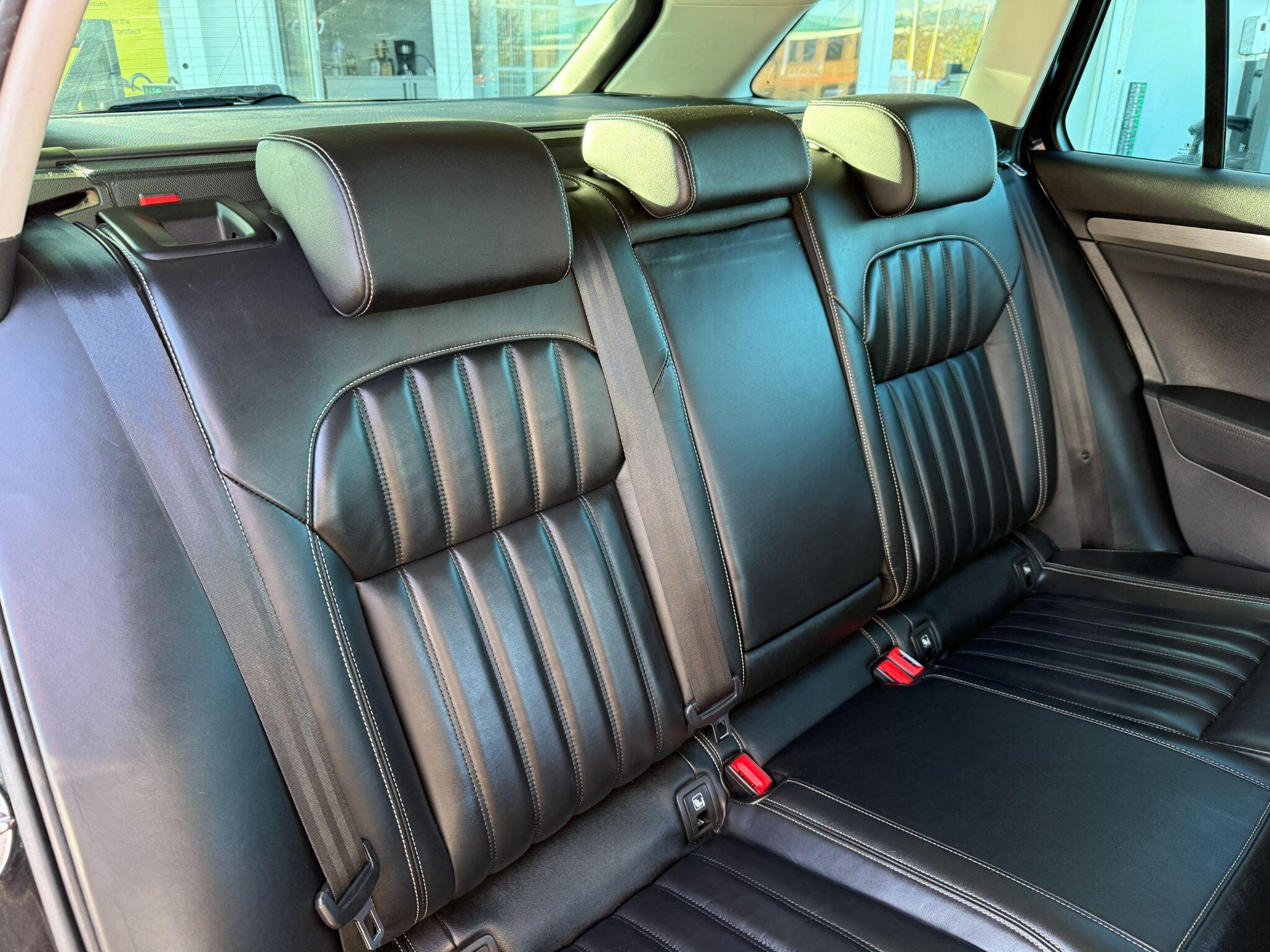 Skoda Superb - Image 4