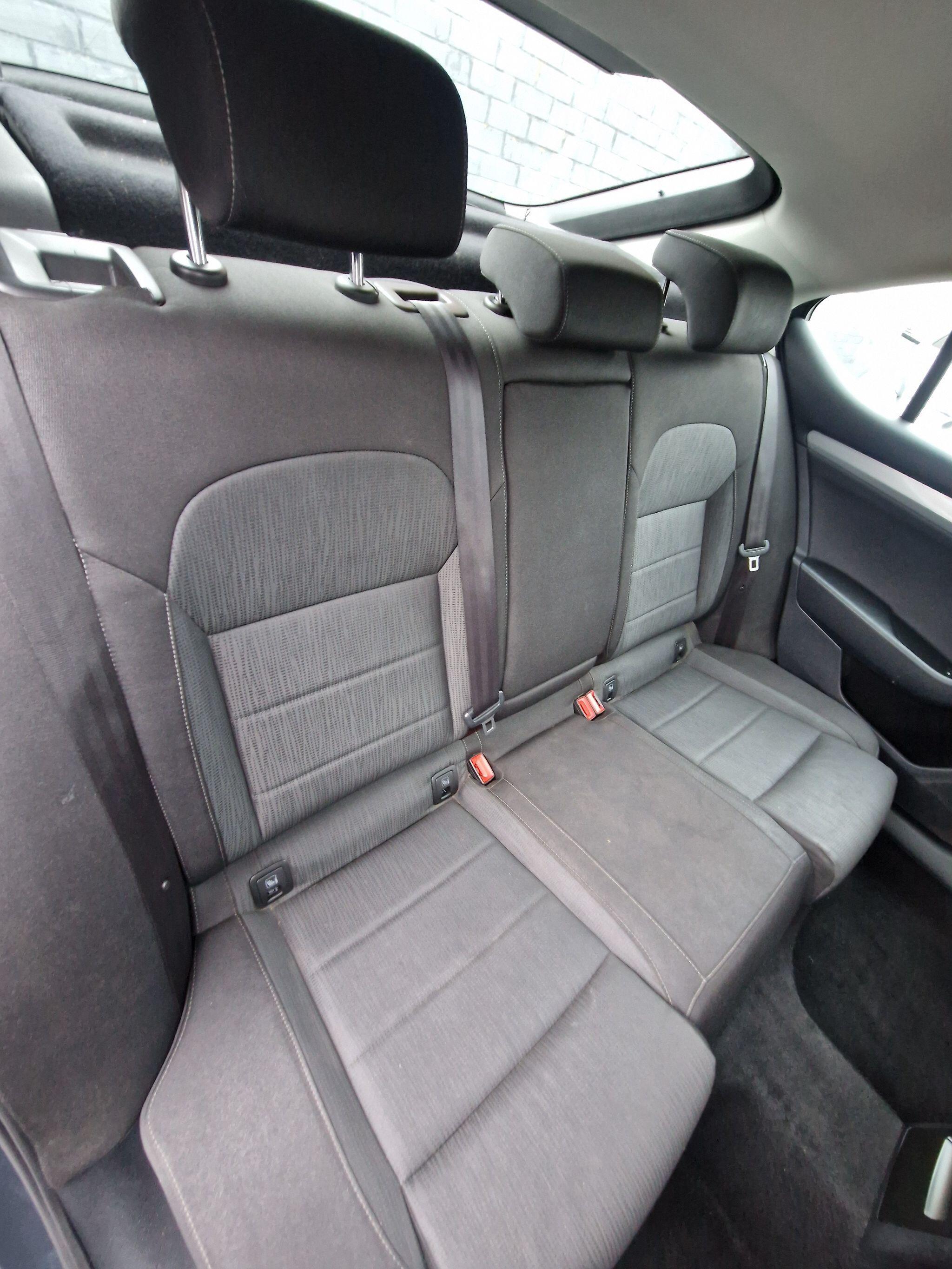 Skoda Superb - Image 33