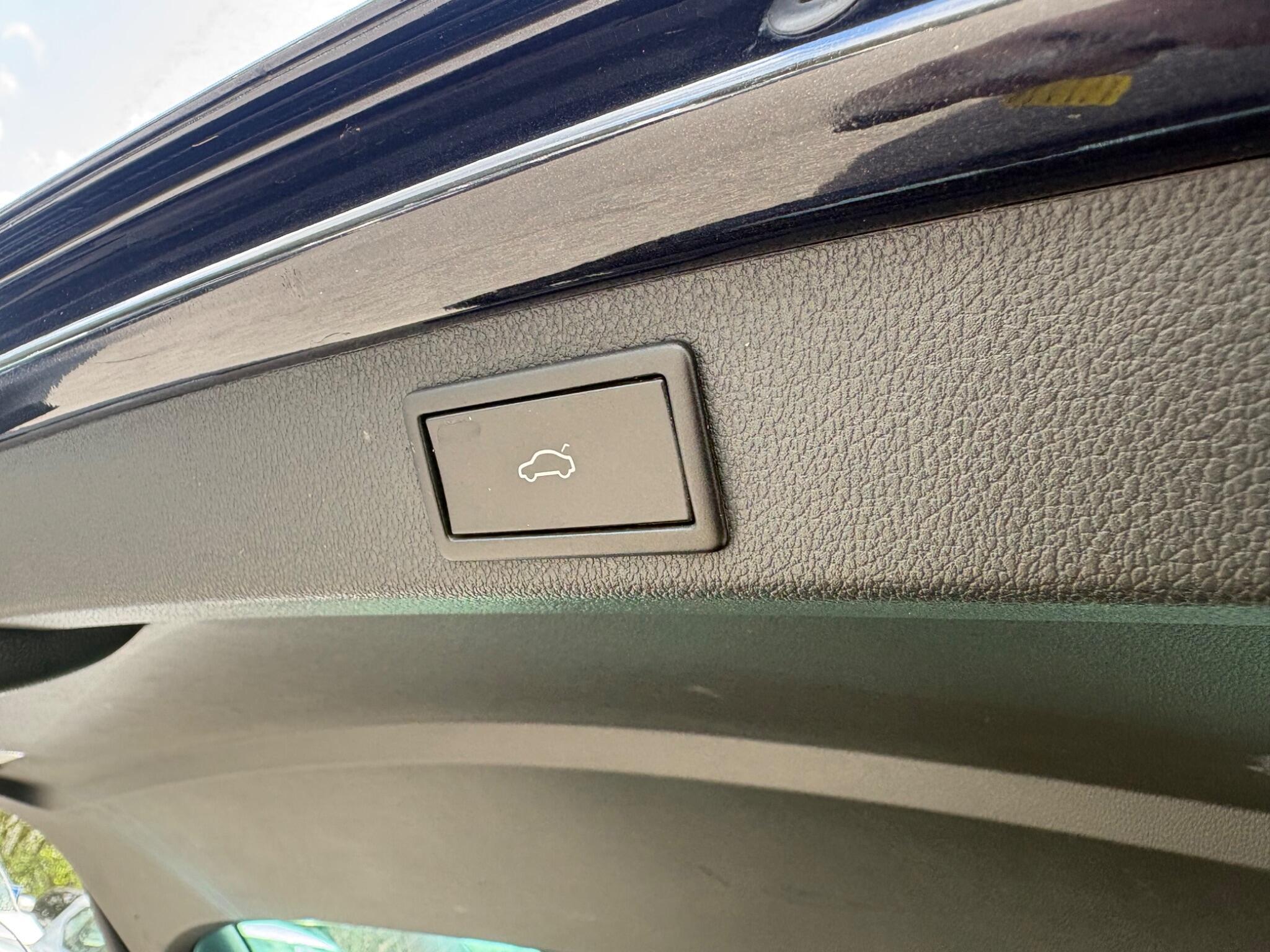 Skoda Superb - Image 27