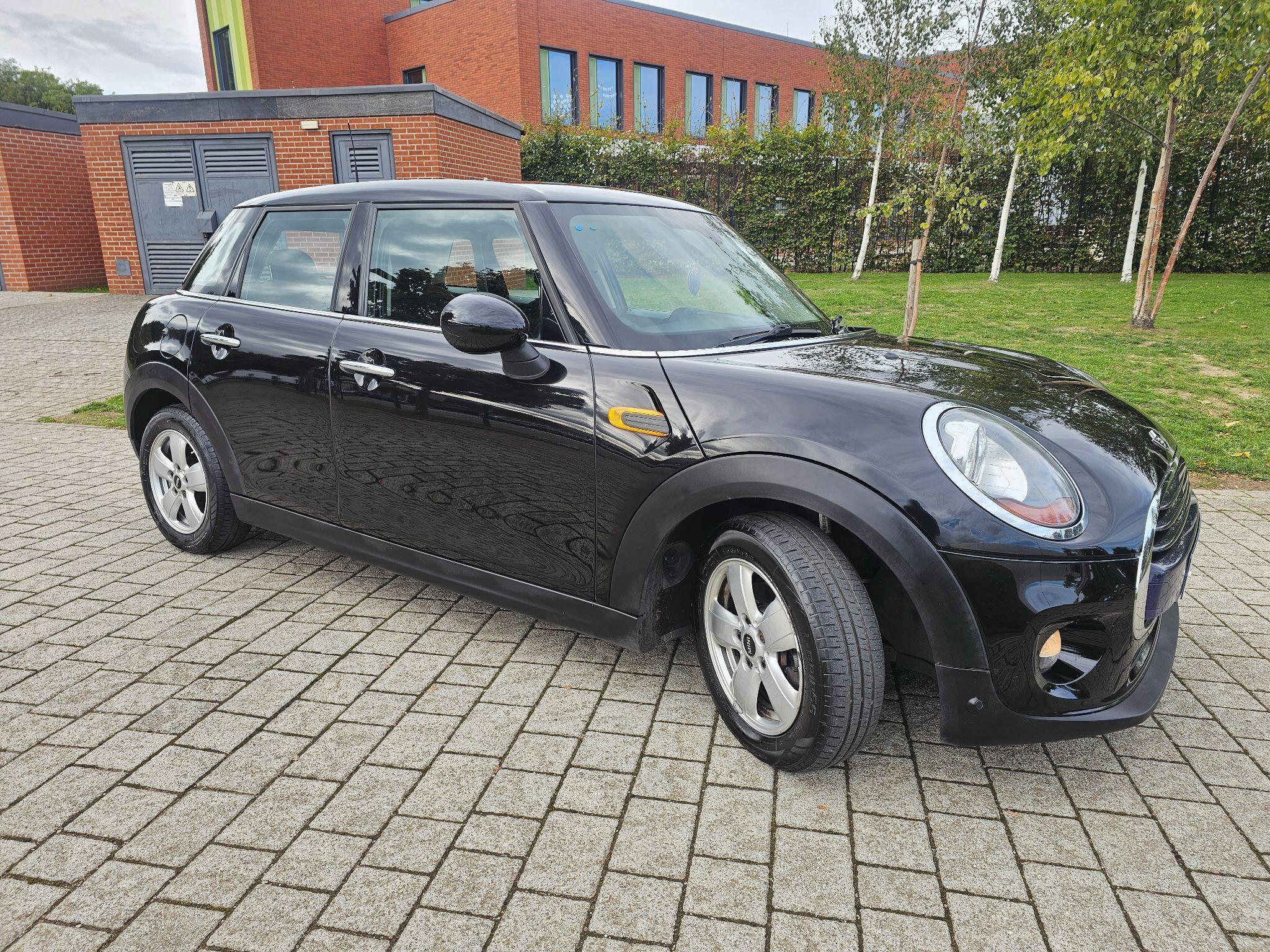MINI Hatch - Image 10