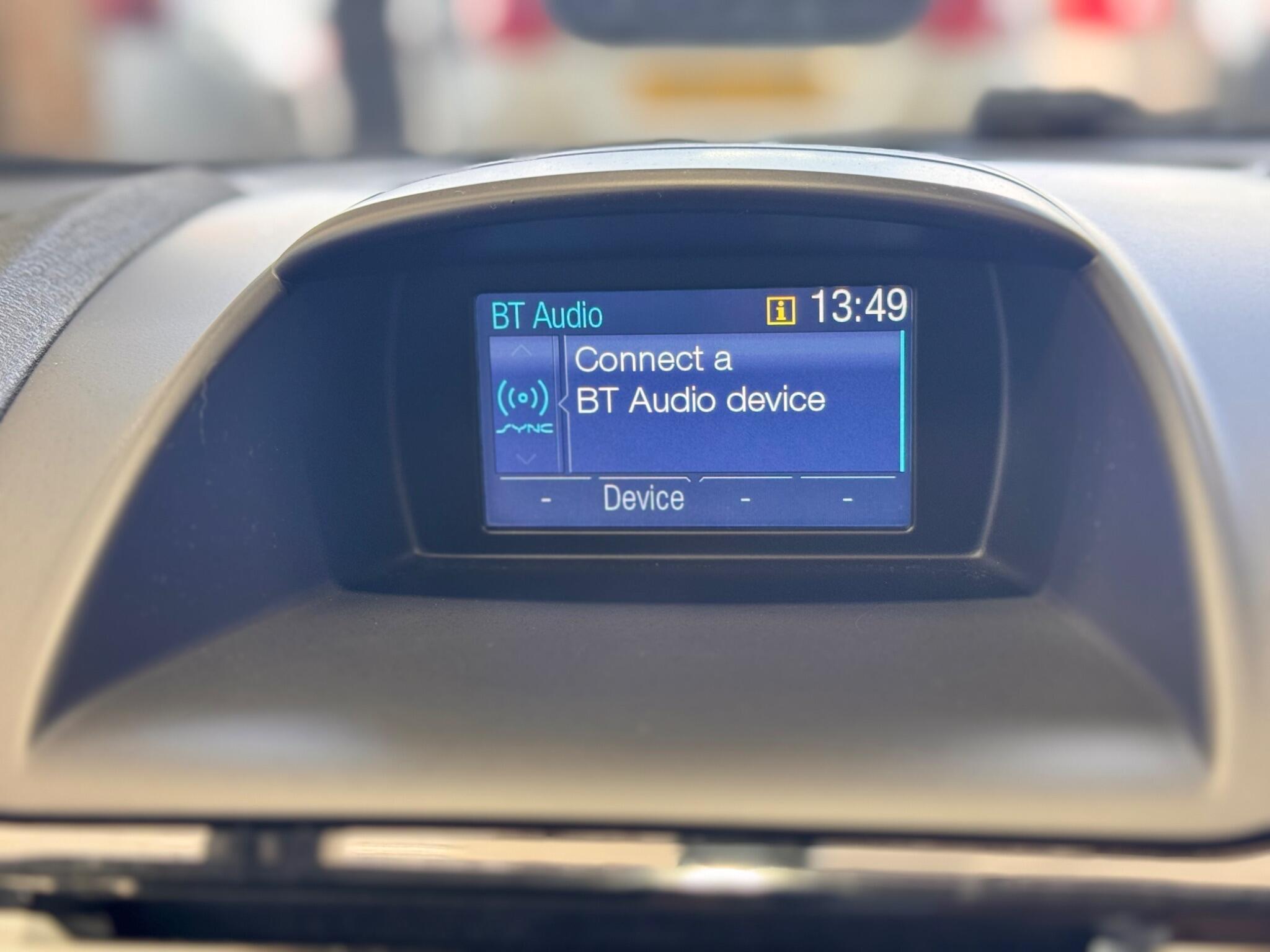 Ford Fiesta - Image 23