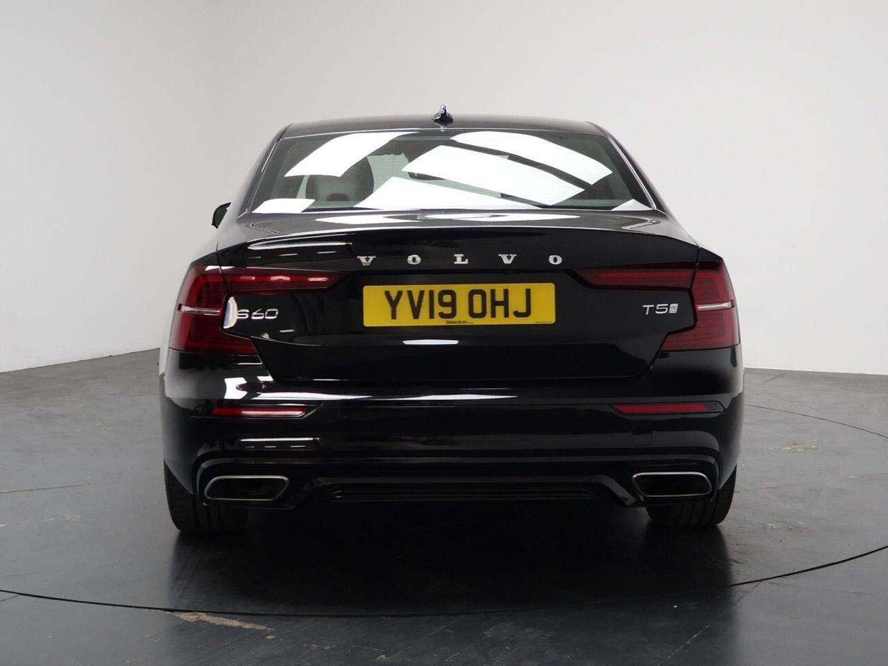 Volvo S60 - Image 11