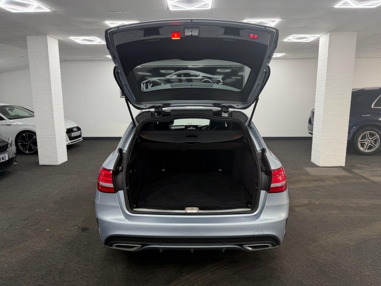 Mercedes C-Class - Image 21