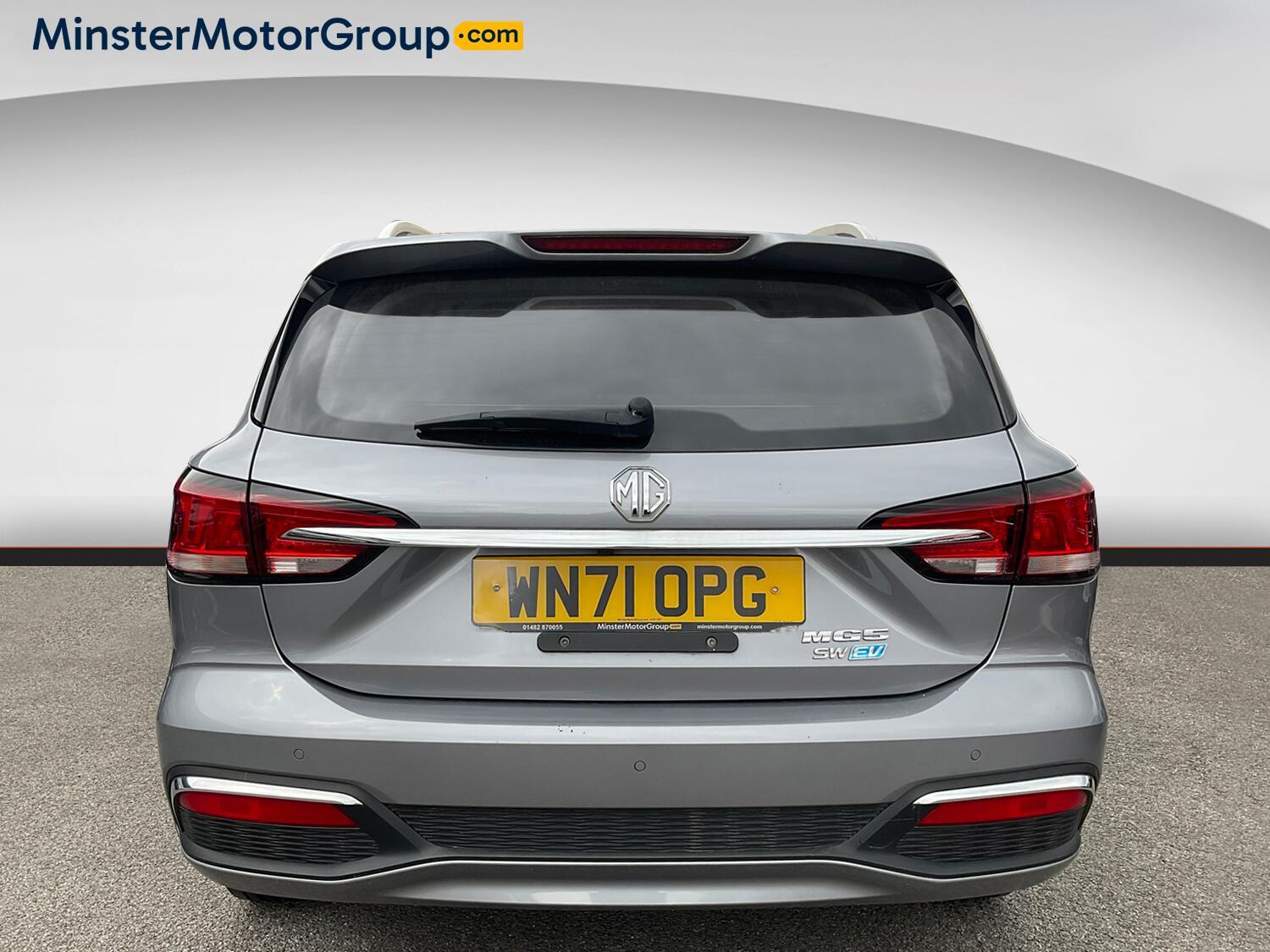 MG MG5 - Image 3