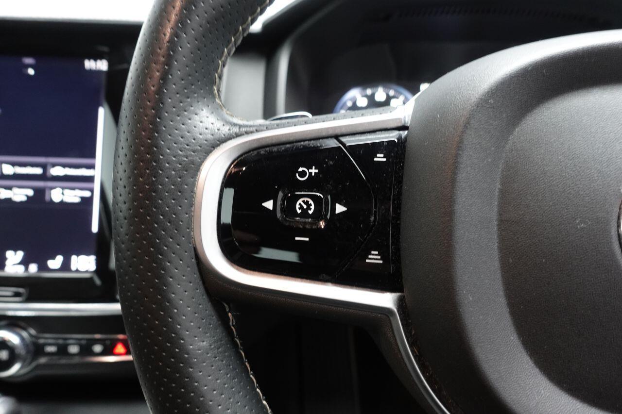 Volvo S90 - Image 38