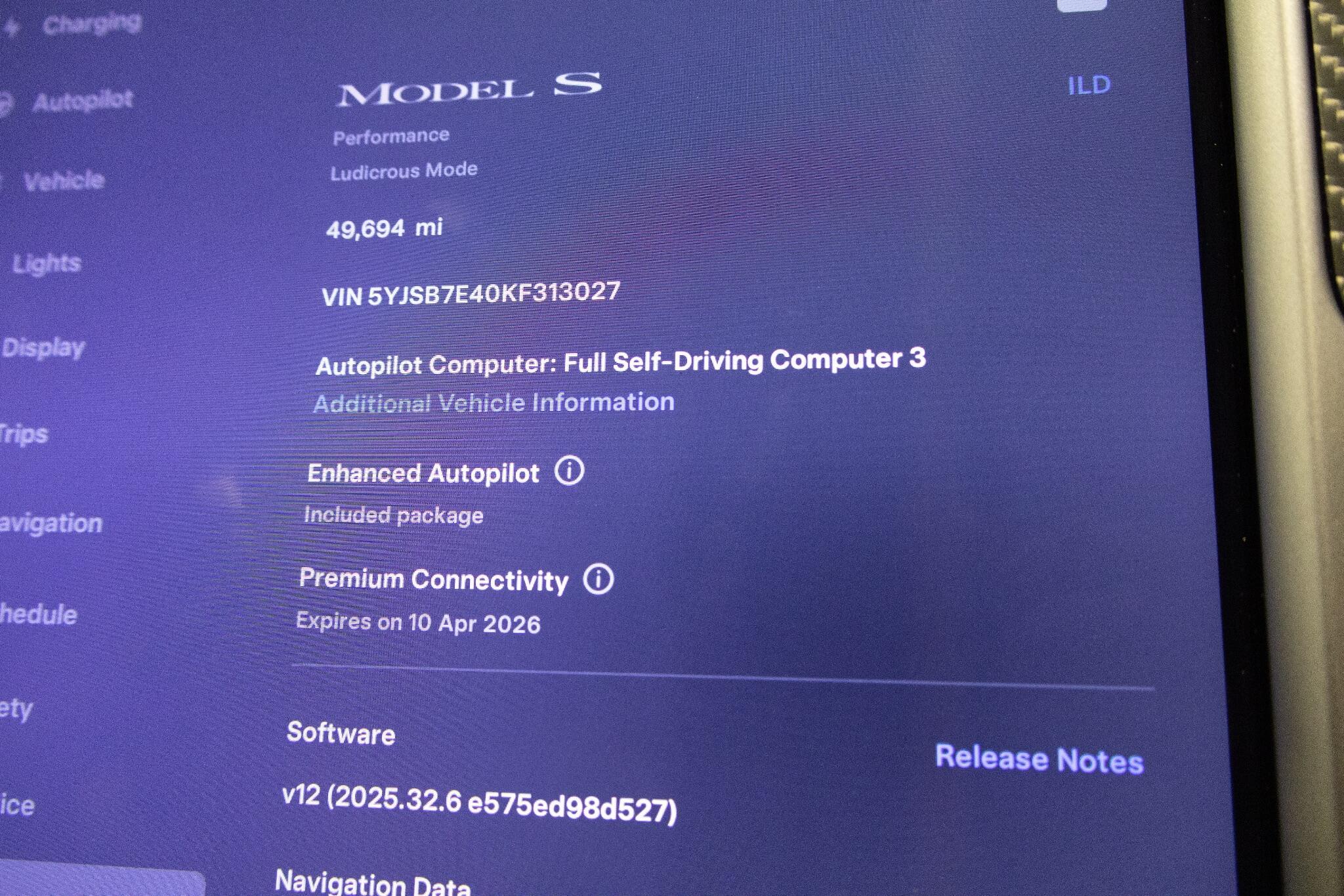 Tesla Model S - Image 21