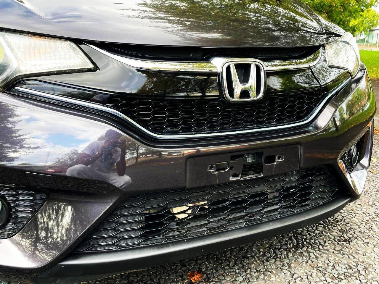 Honda FIT - Image 14