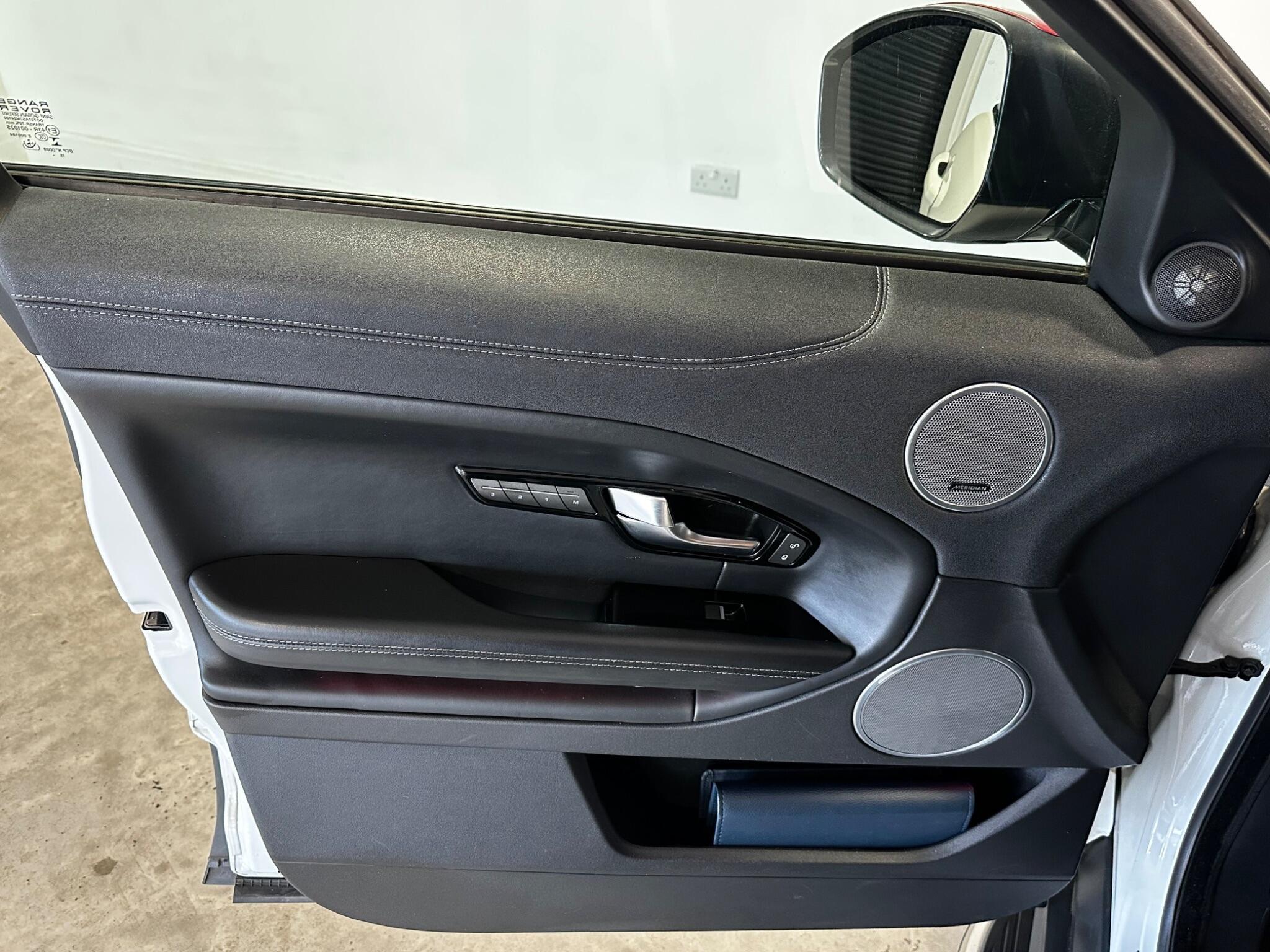 Land Rover Range Rover Evoque - Image 14