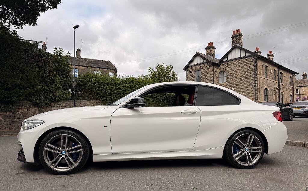 BMW 2 Series - Image 7