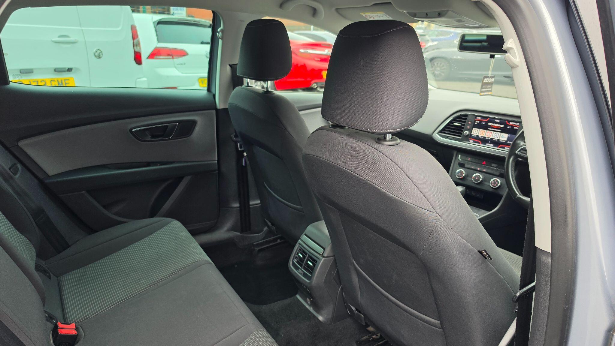 SEAT Leon - Image 18