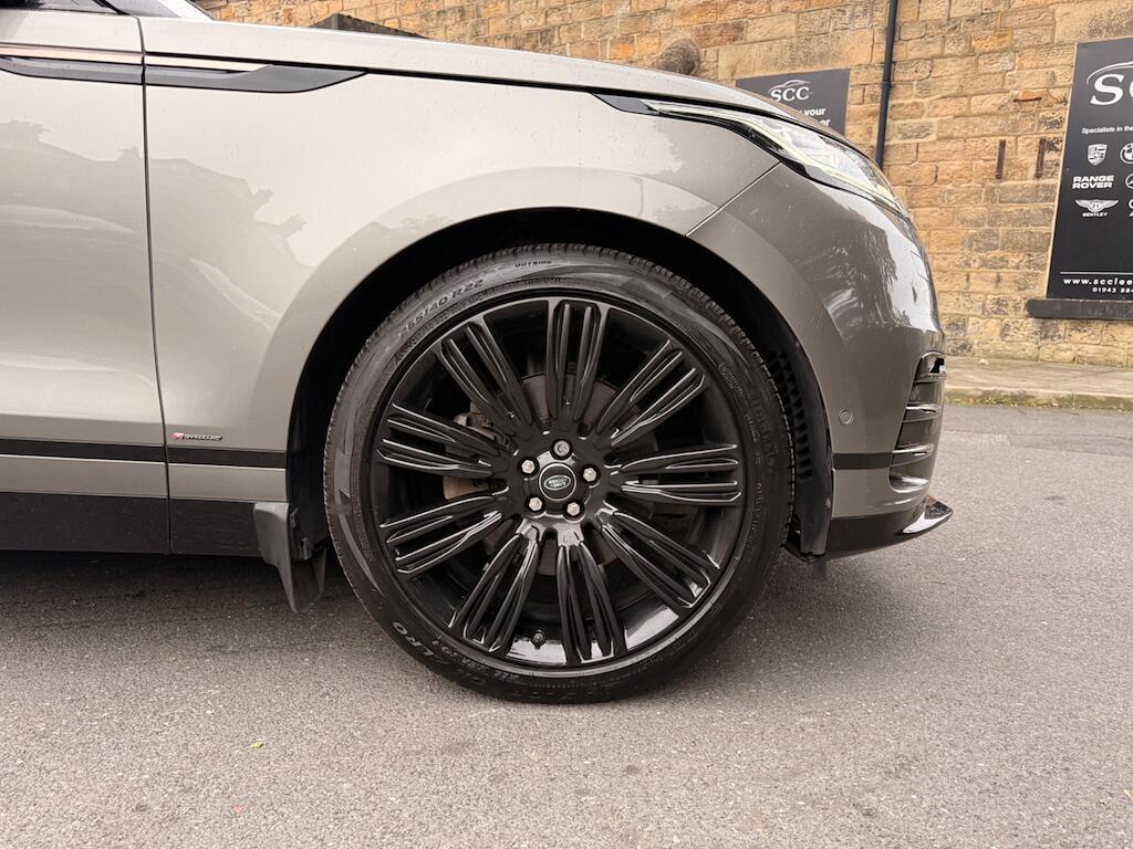 Land Rover Range Rover Velar - Image 15