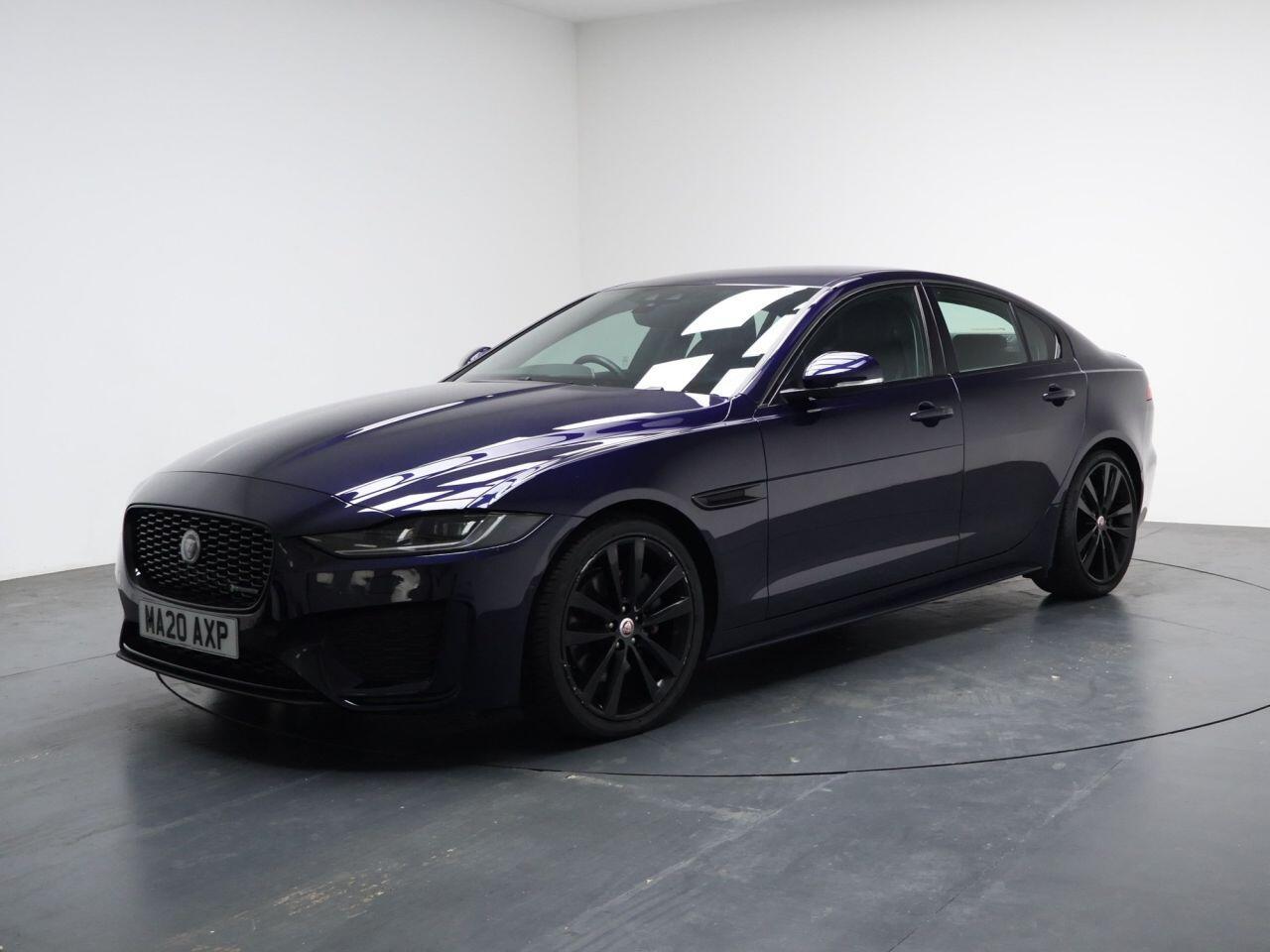 Jaguar XE - Image 6