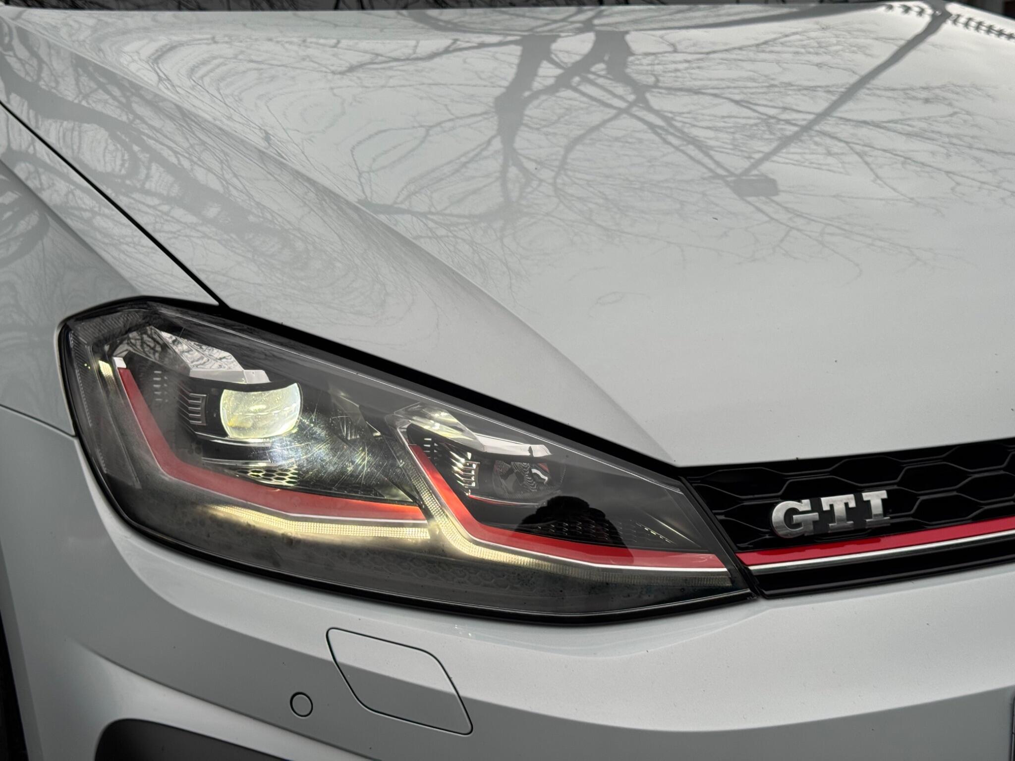 Volkswagen Golf - Image 6