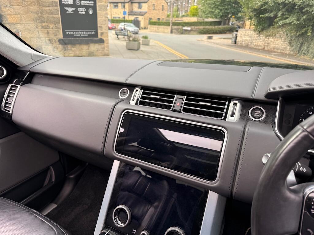 Land Rover Range Rover - Image 15