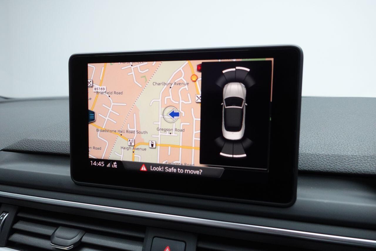 Audi A5 CABRIOLET - Image 19