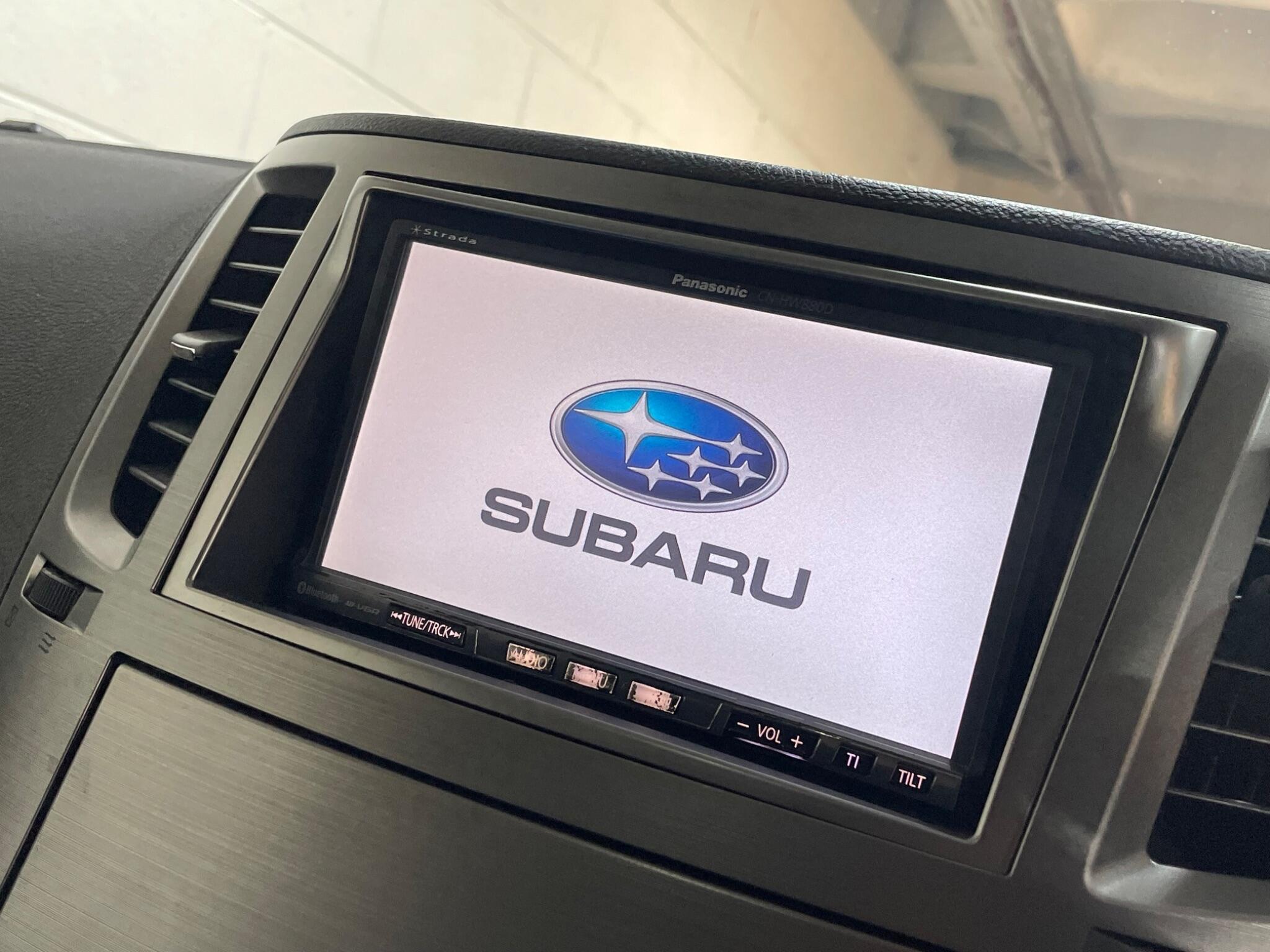 Subaru Legacy - Image 15