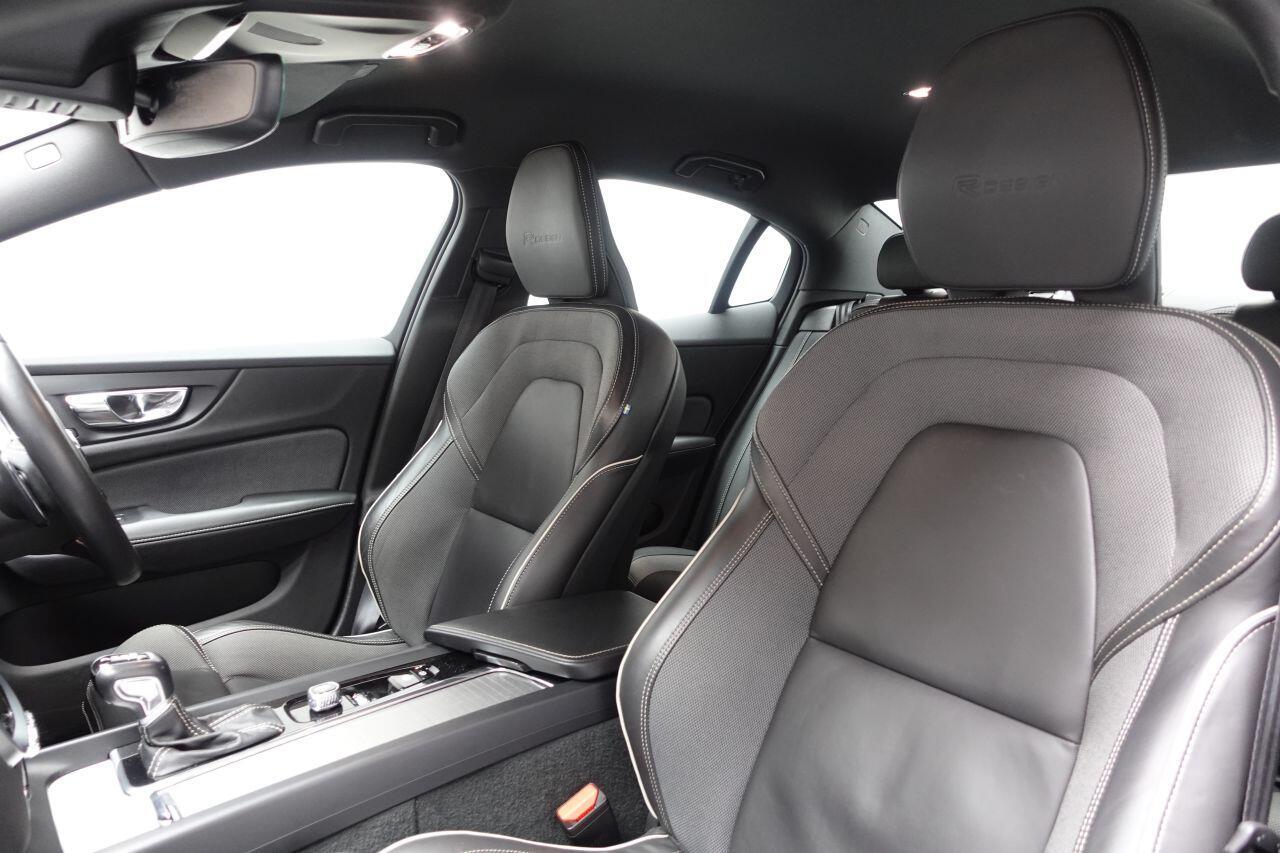 Volvo S60 - Image 17