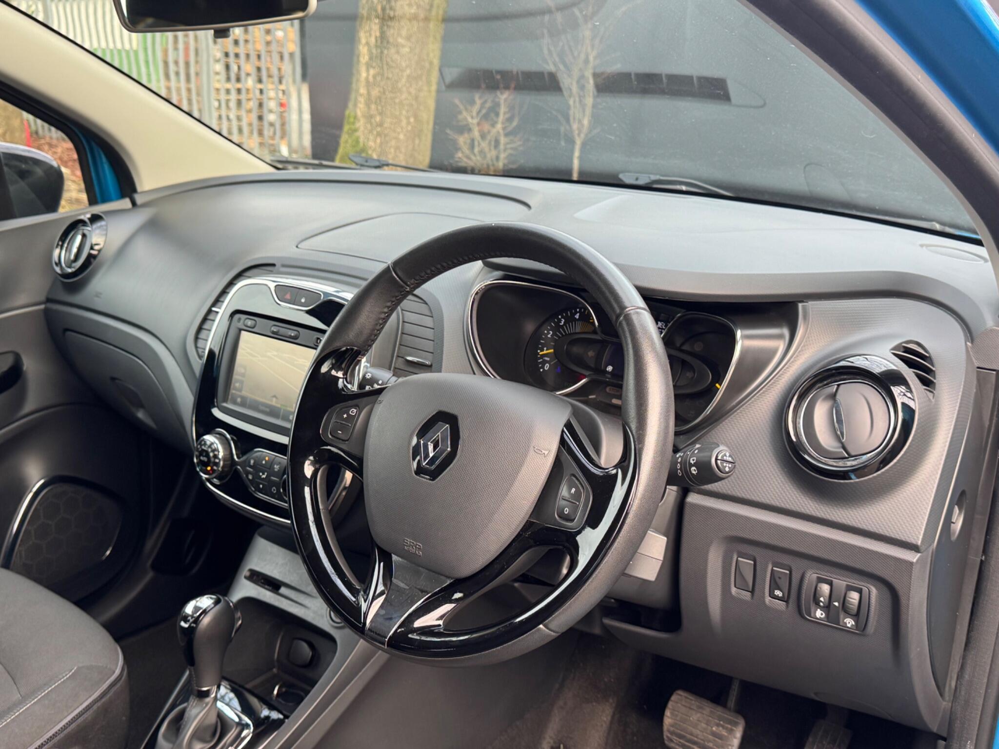Renault Captur - Image 16
