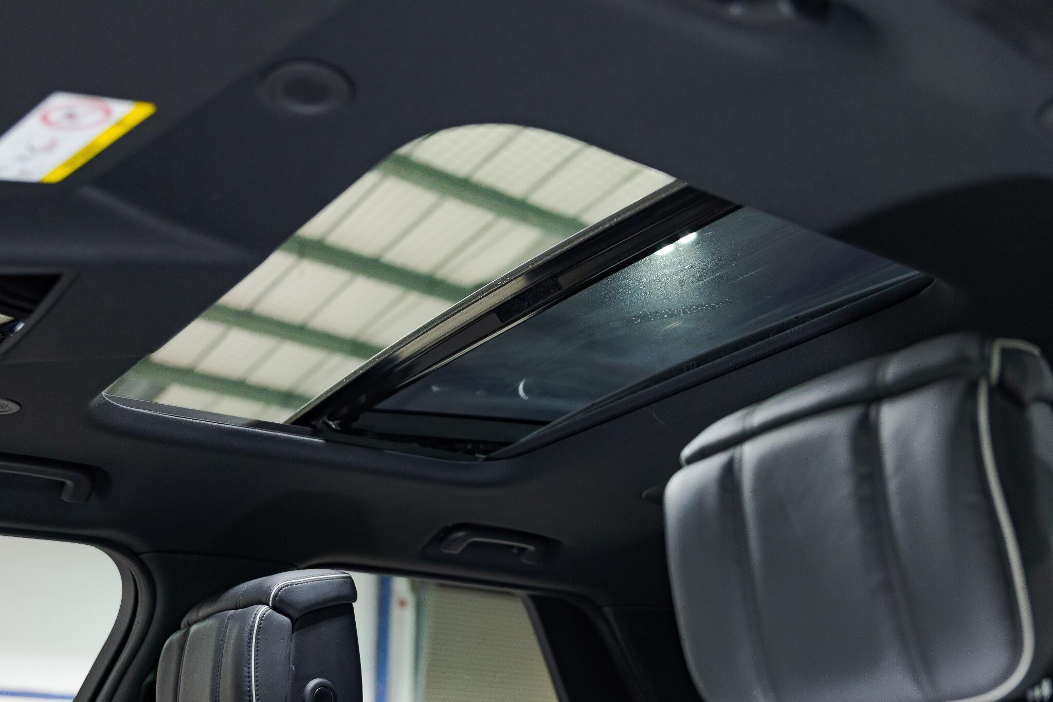 Land Rover Discovery - Image 64