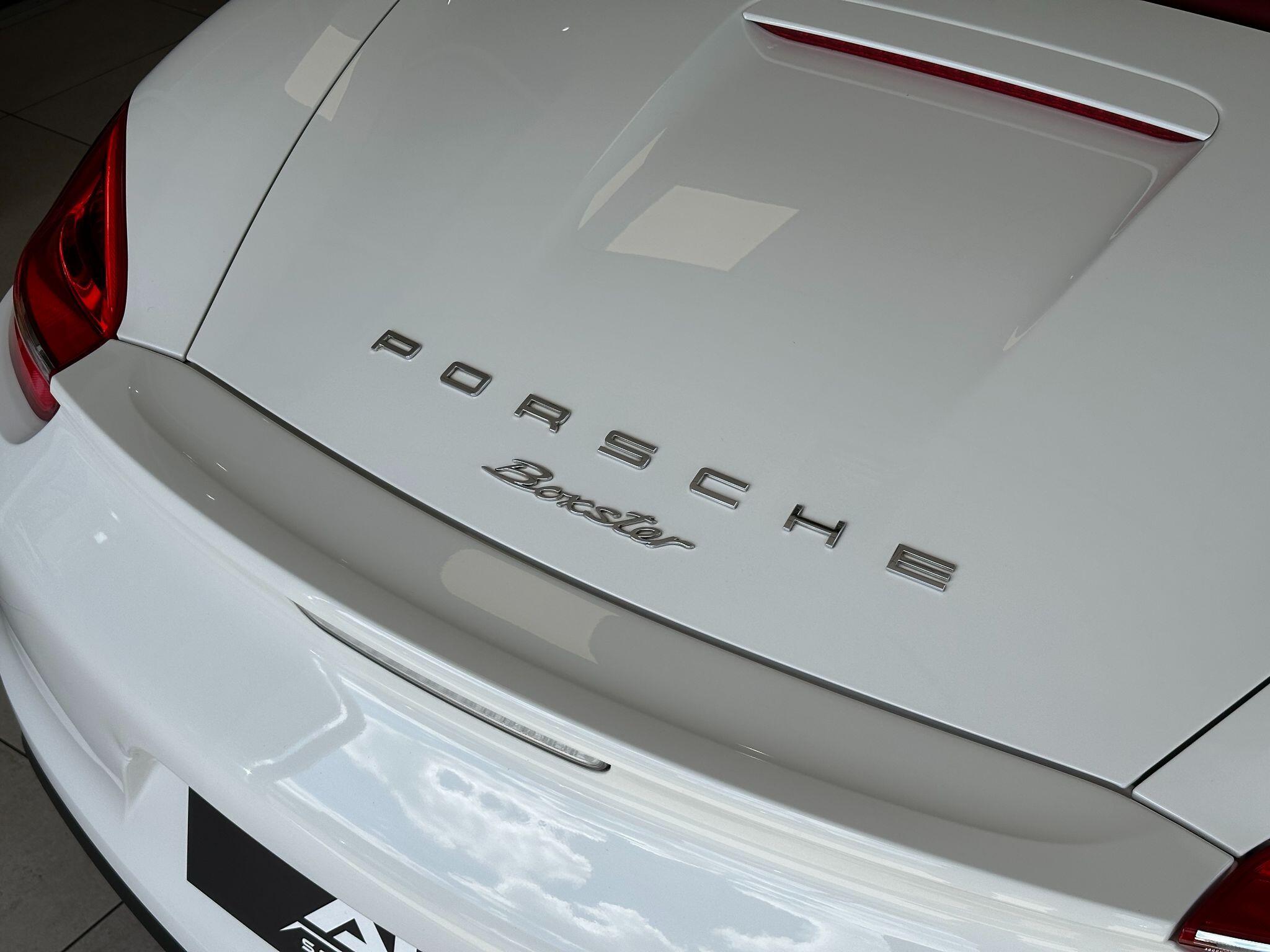 Porsche Boxster - Image 21