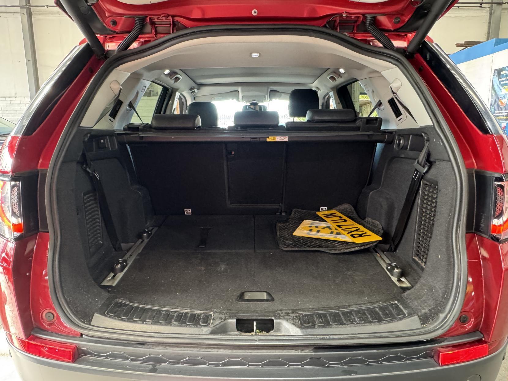 Land Rover DISCOVERY SPORT - Image 16
