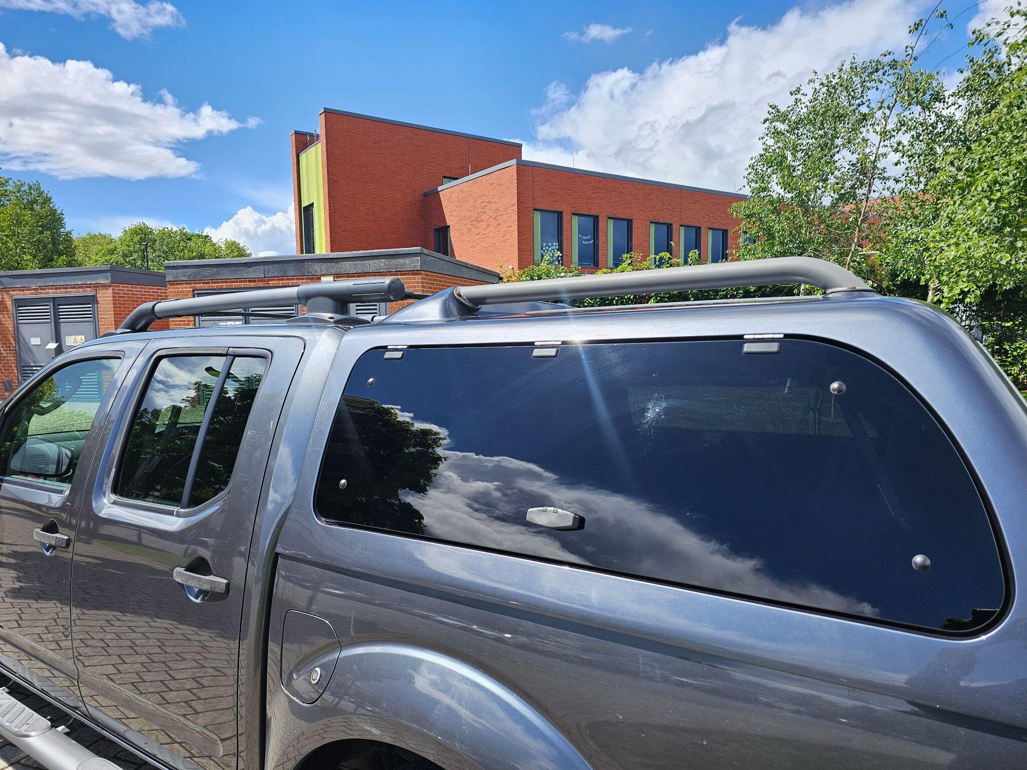 Nissan NAVARA - Image 20
