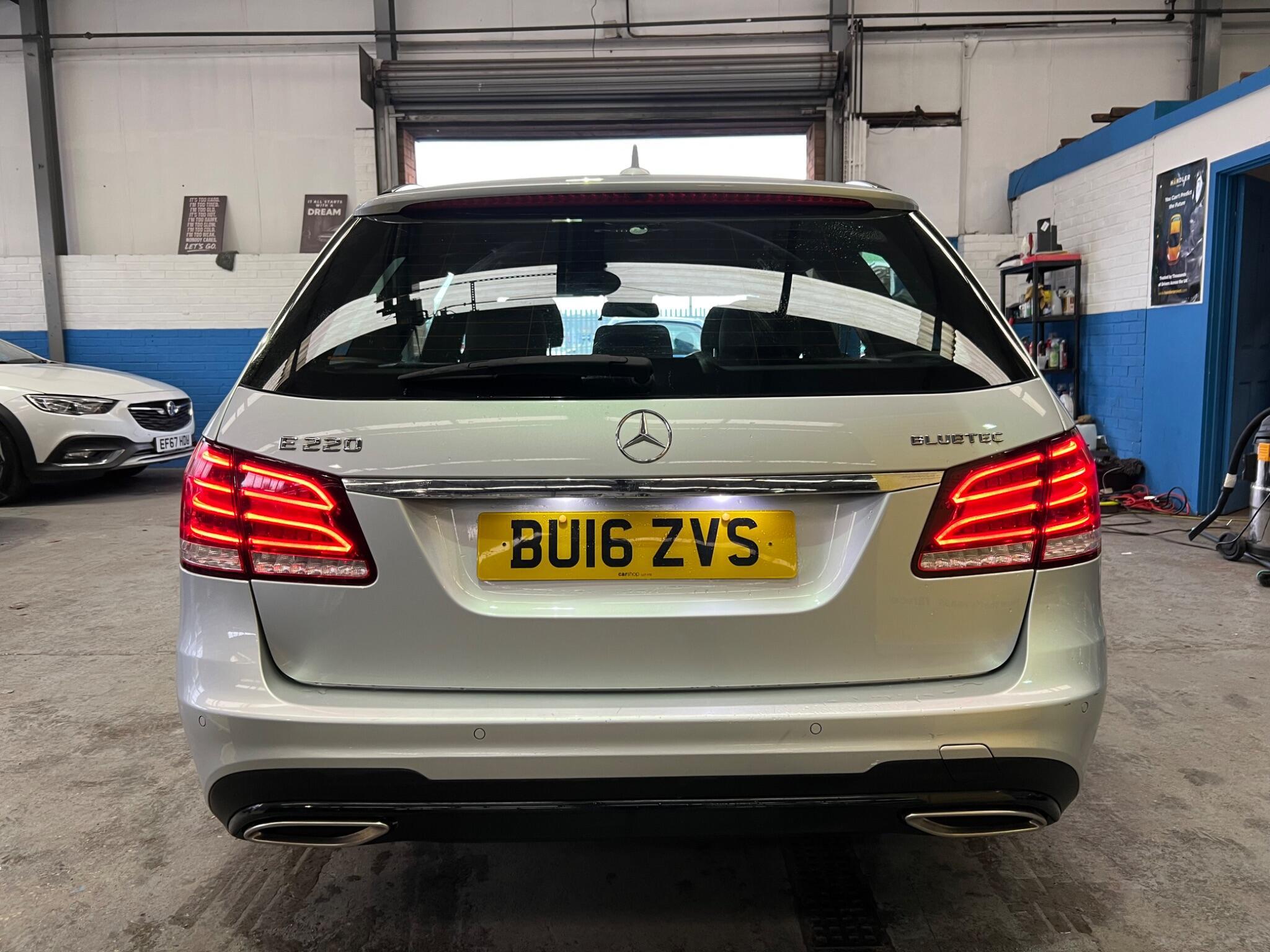 Mercedes E Class - Image 16