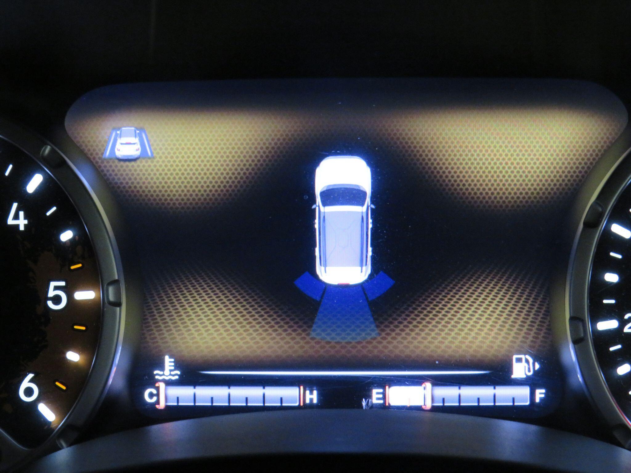 Jeep Renegade - Image 16