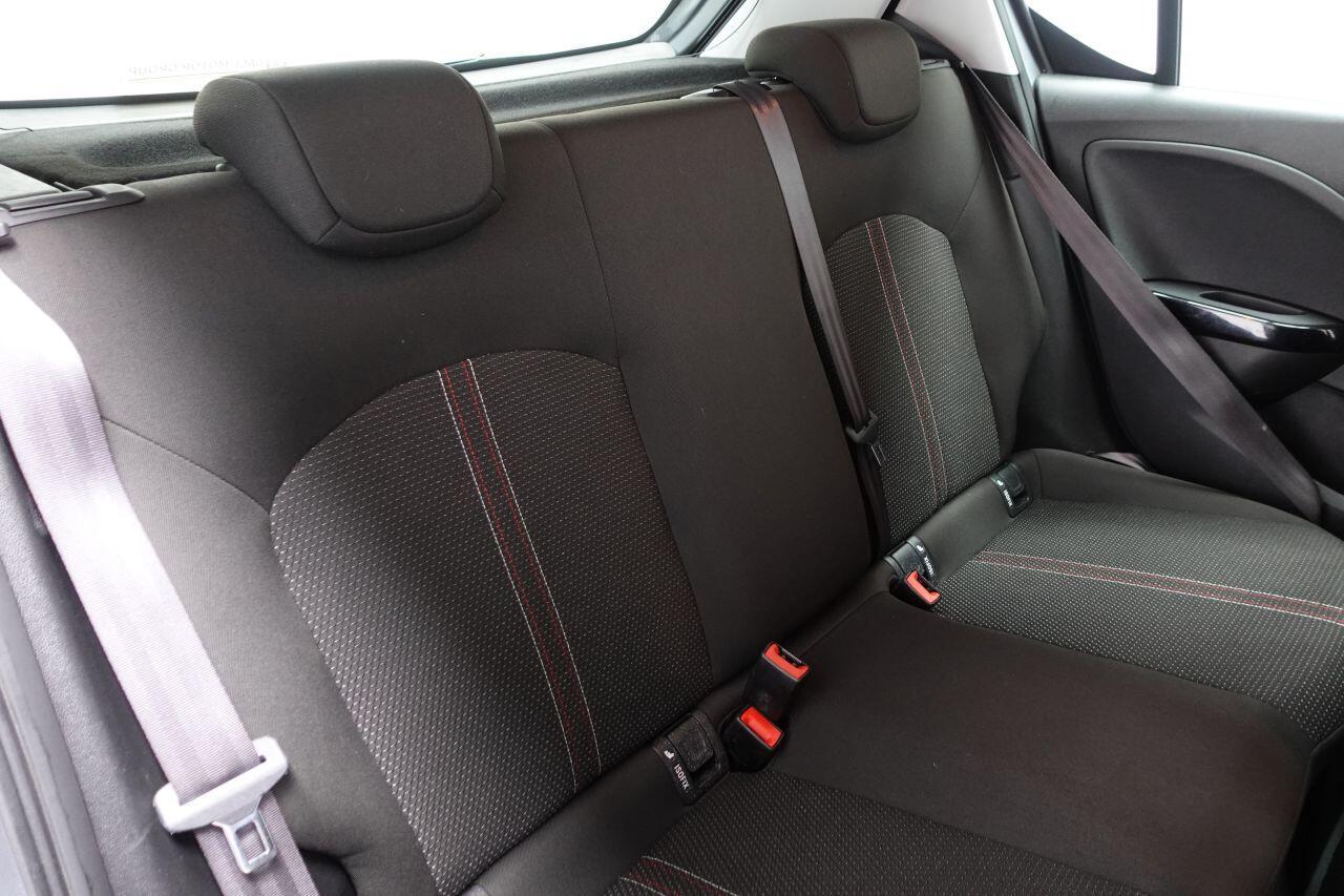Vauxhall Corsa - Image 18