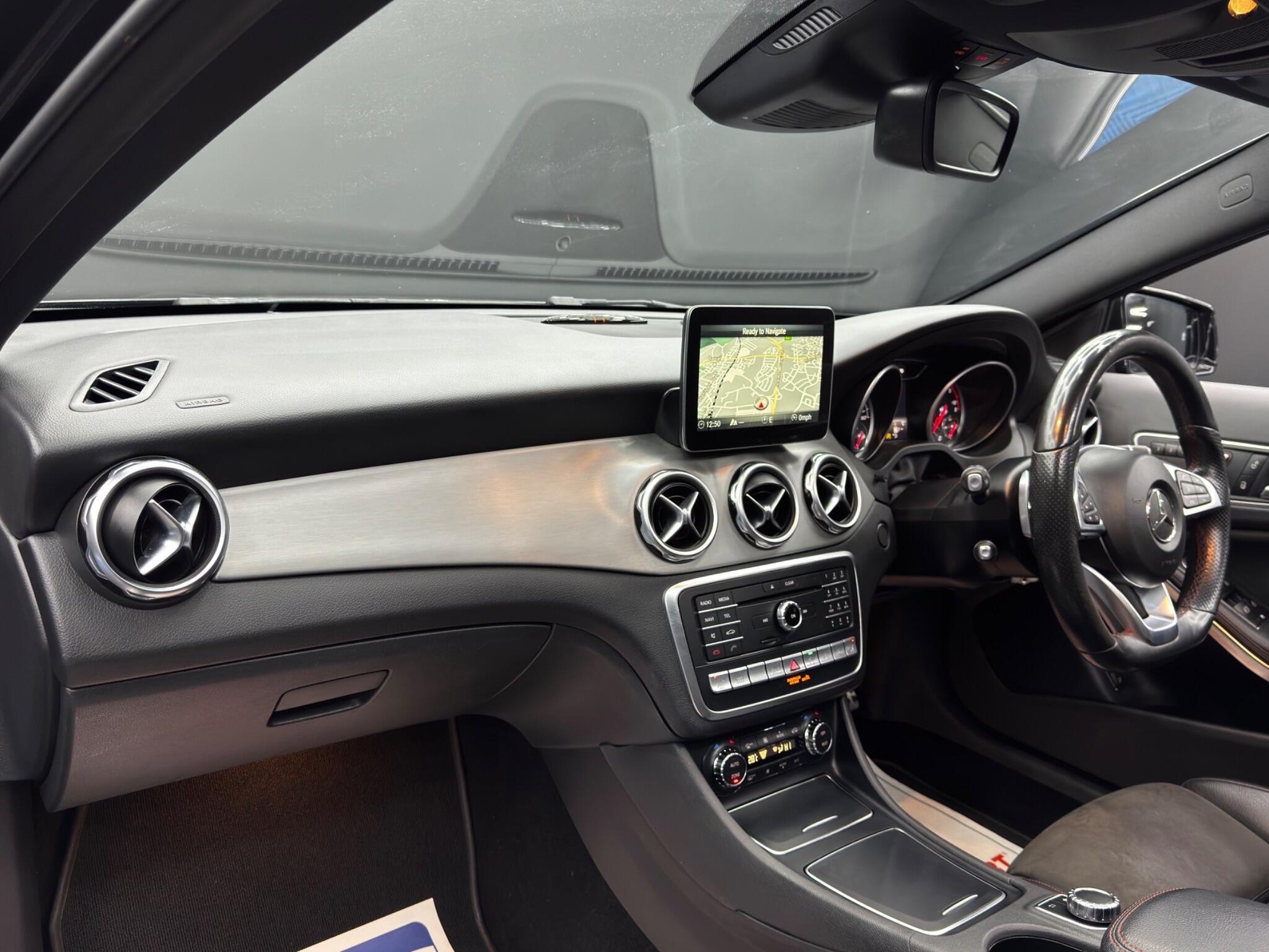 Mercedes GLA - Image 11