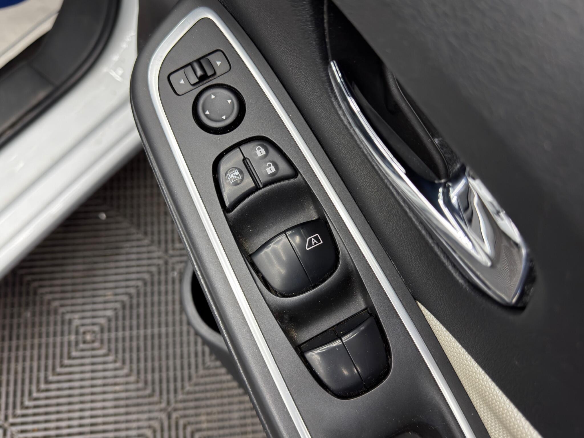 Nissan Micra - Image 35