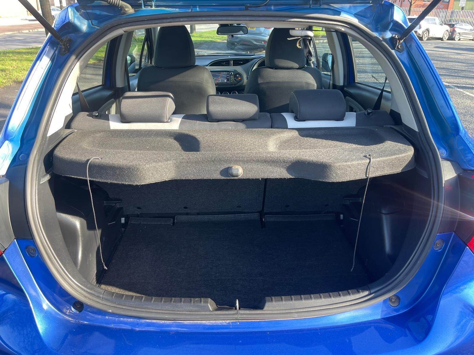 Toyota Yaris - Image 46