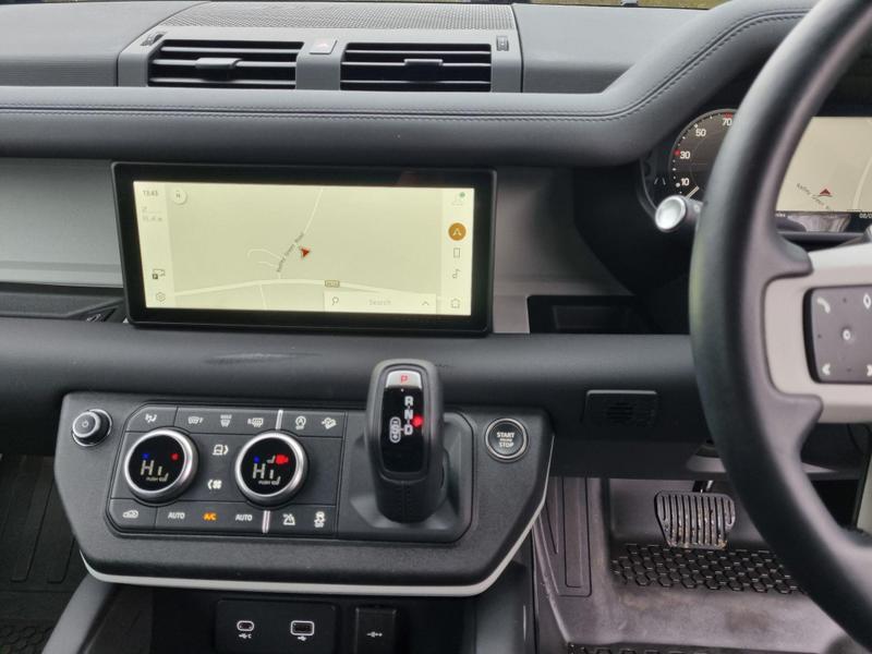 Land Rover Defender 90 - Image 7