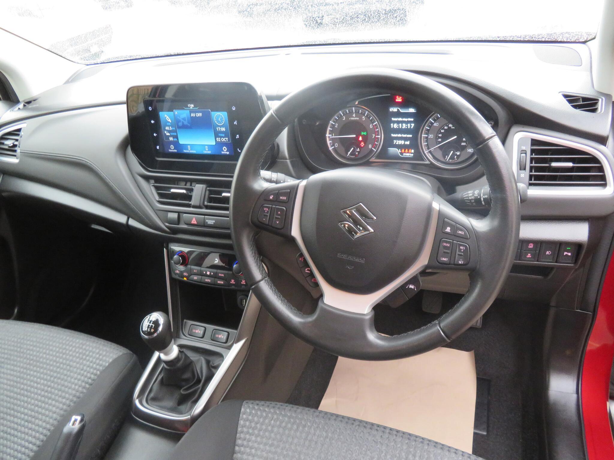 Suzuki S-Cross - Image 17