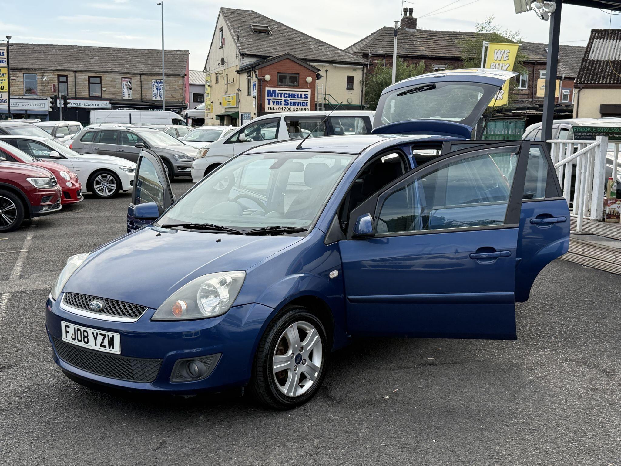 Ford Fiesta - Image 20
