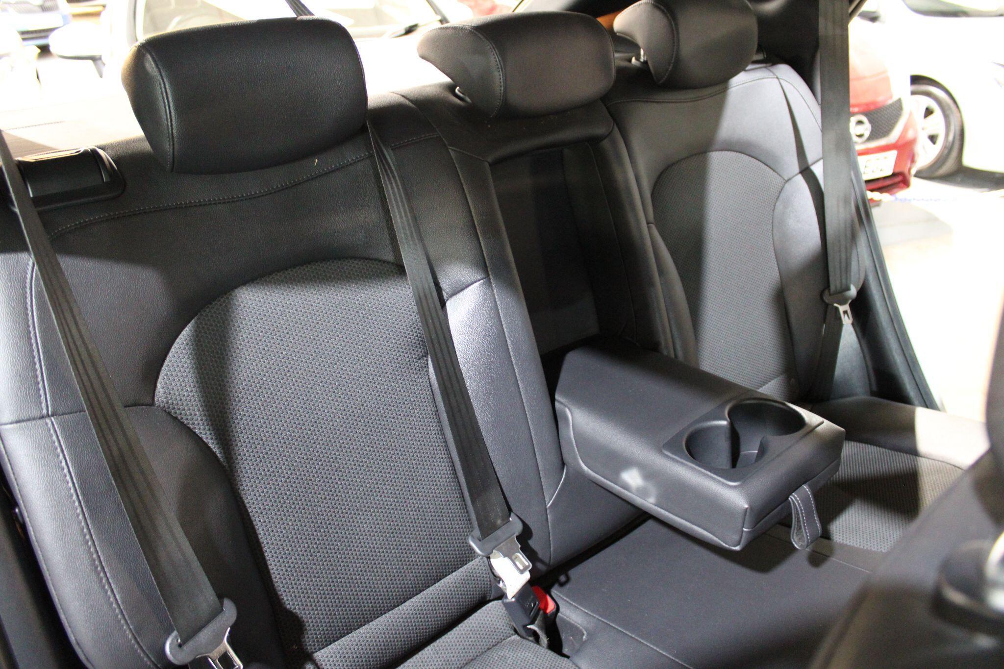 Hyundai ix35 - Image 20
