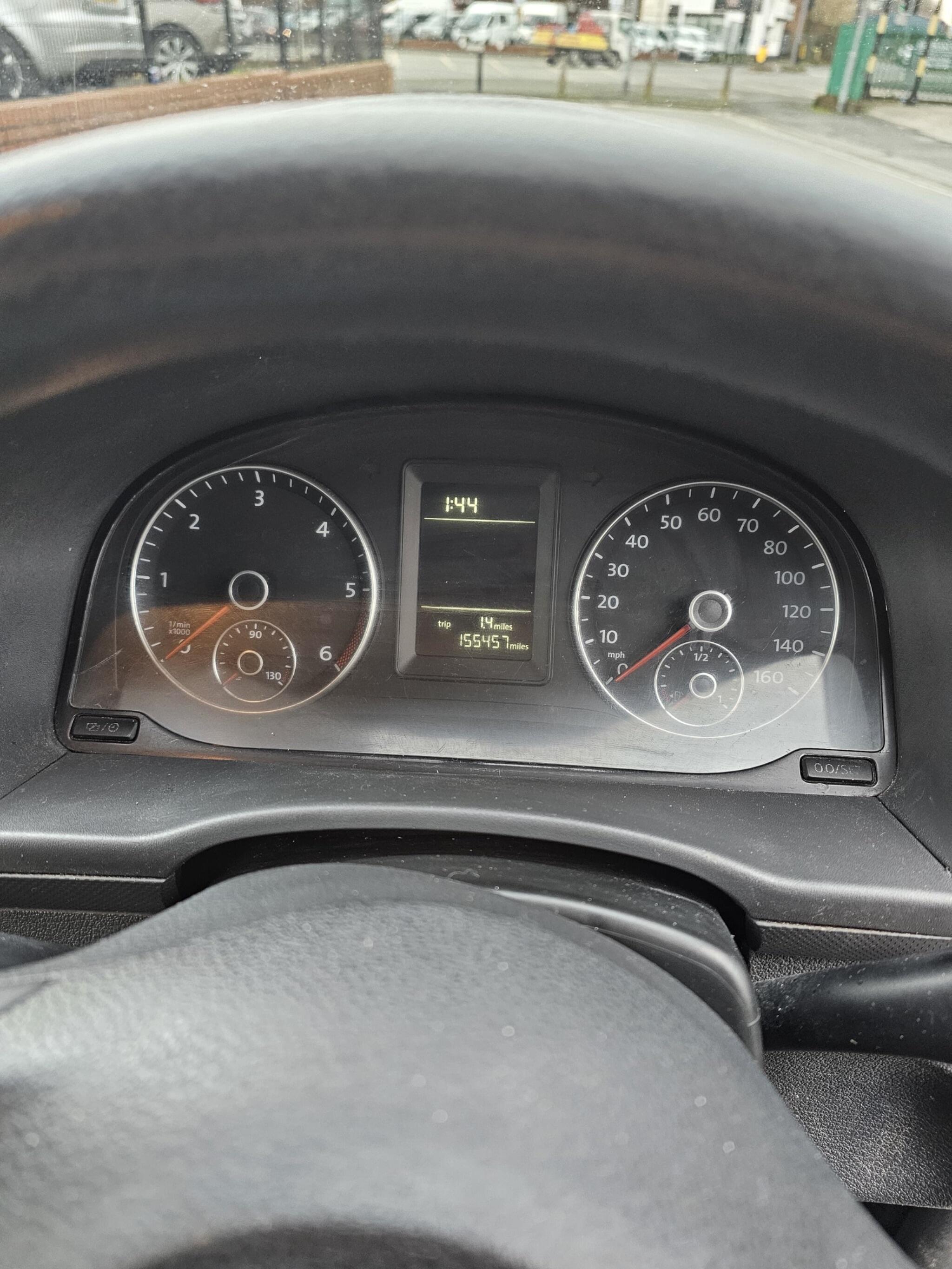 Volkswagen Caddy - Image 11