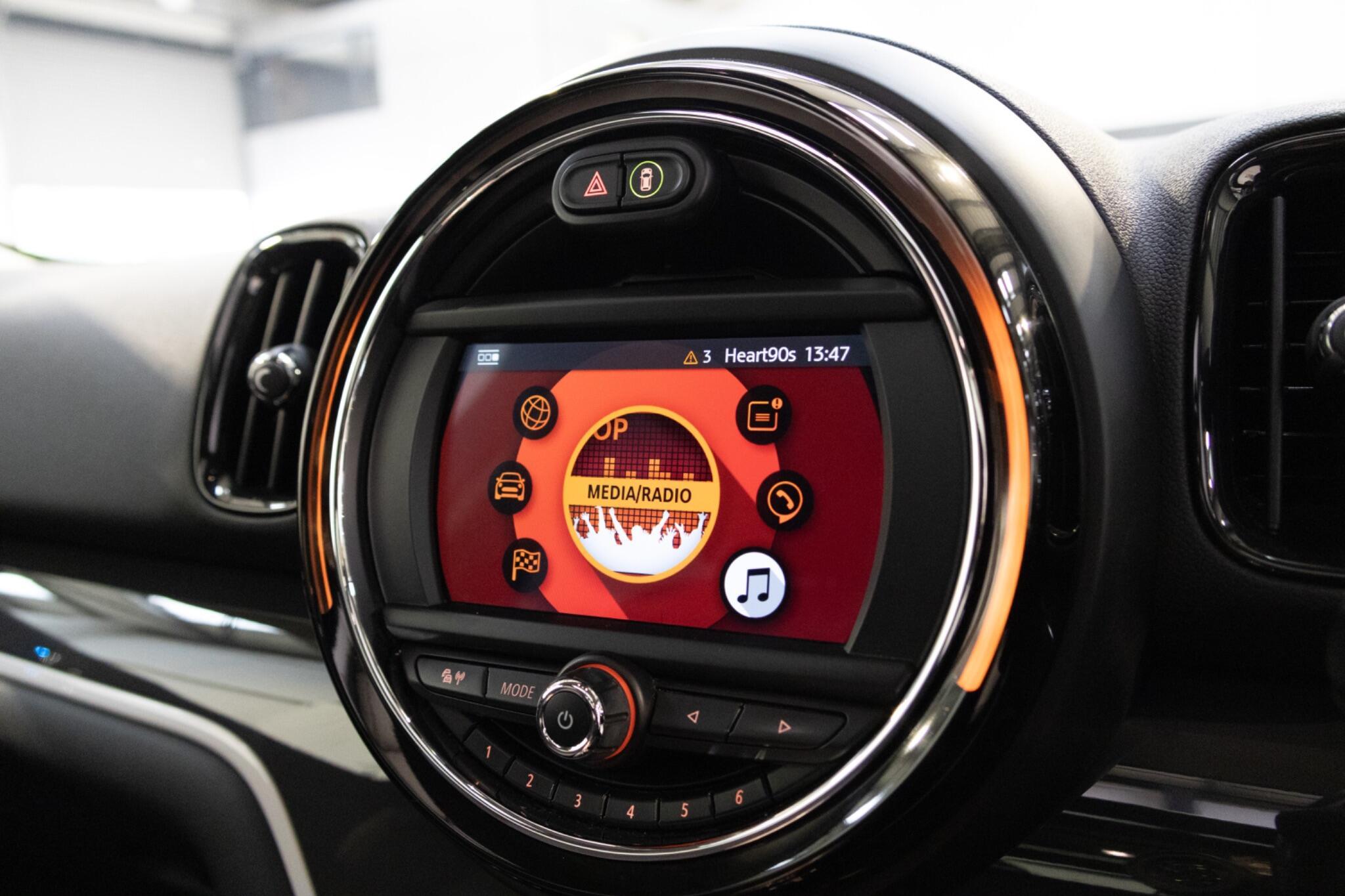 MINI Countryman - Image 18