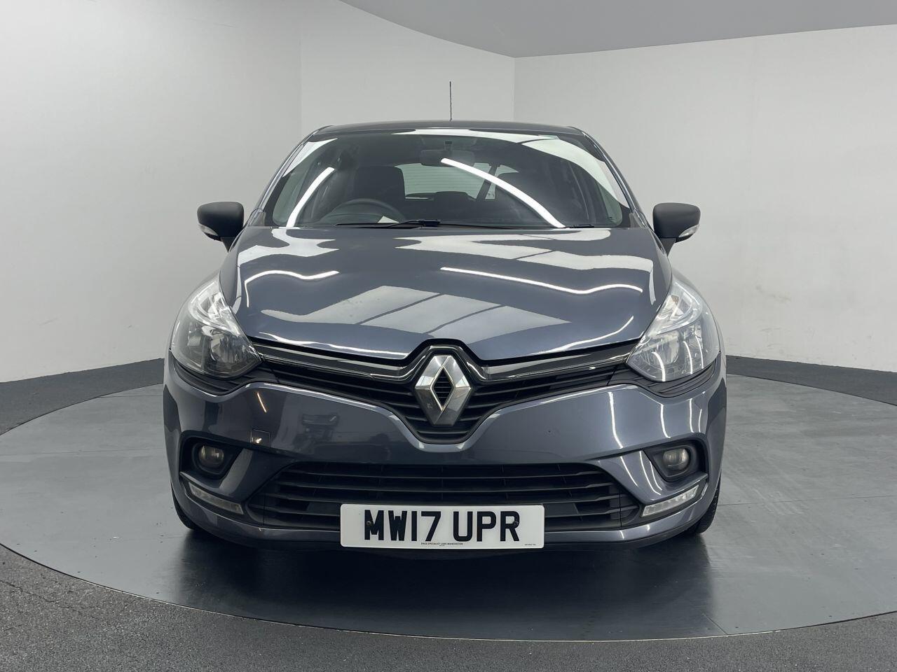 Renault Clio - Image 10