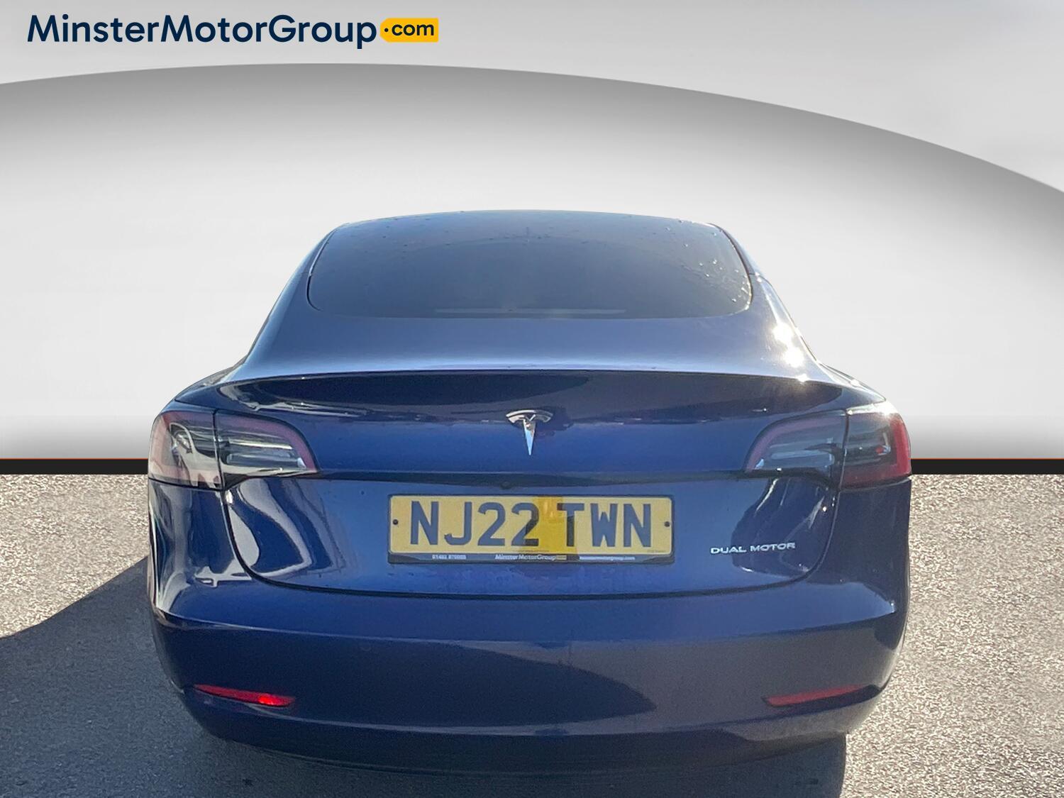 Tesla Model 3 - Image 3