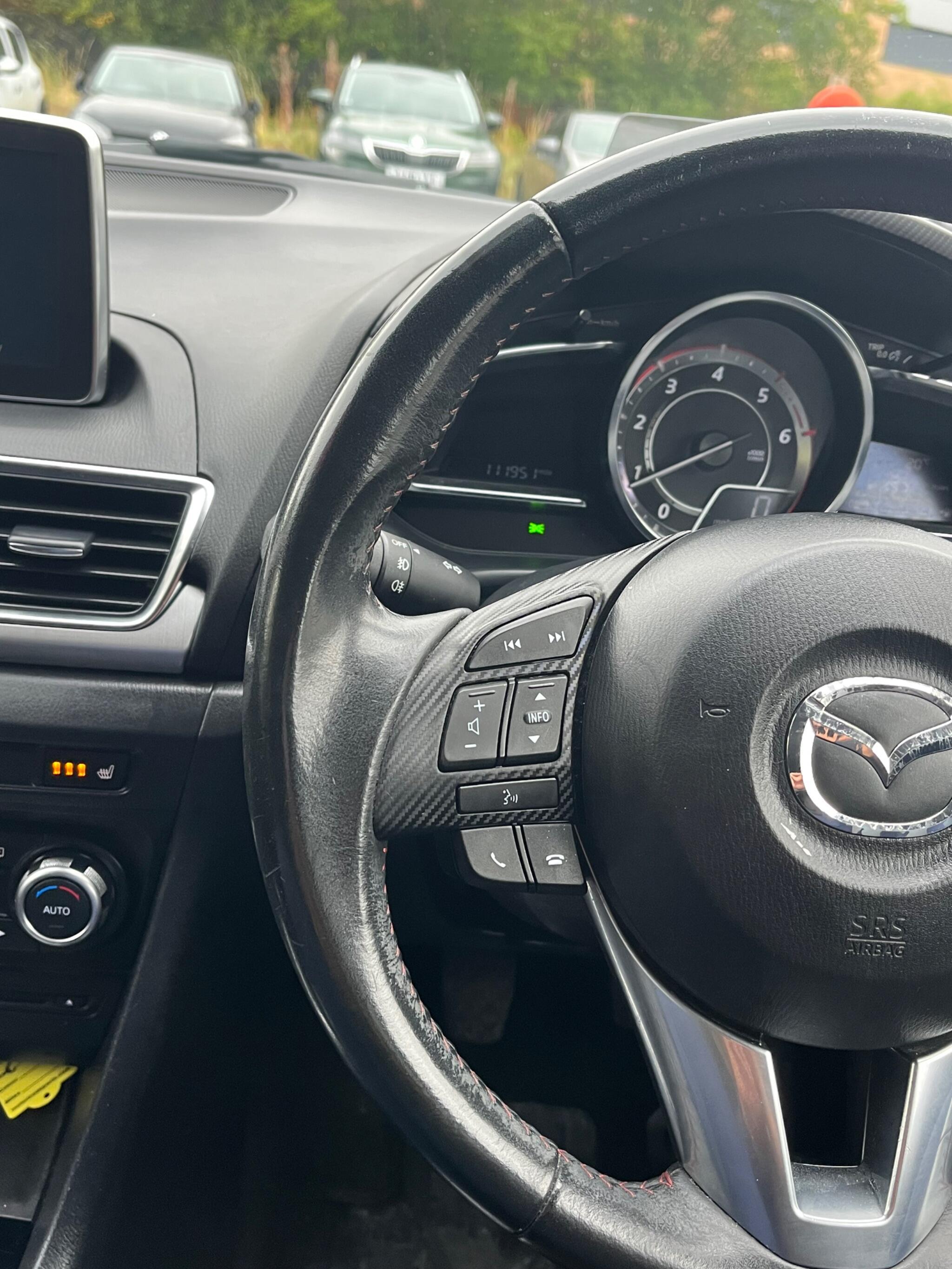 Mazda MAZDA3 - Image 16
