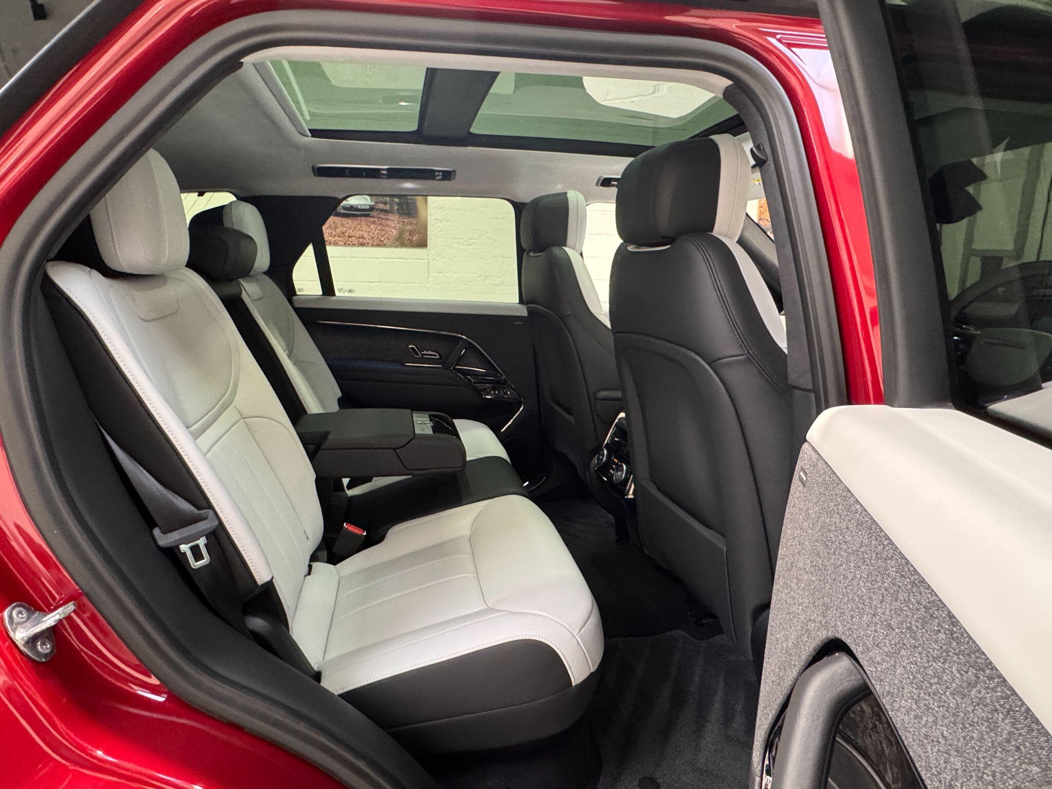 Land Rover RANGE ROVER SPORT - Image 24