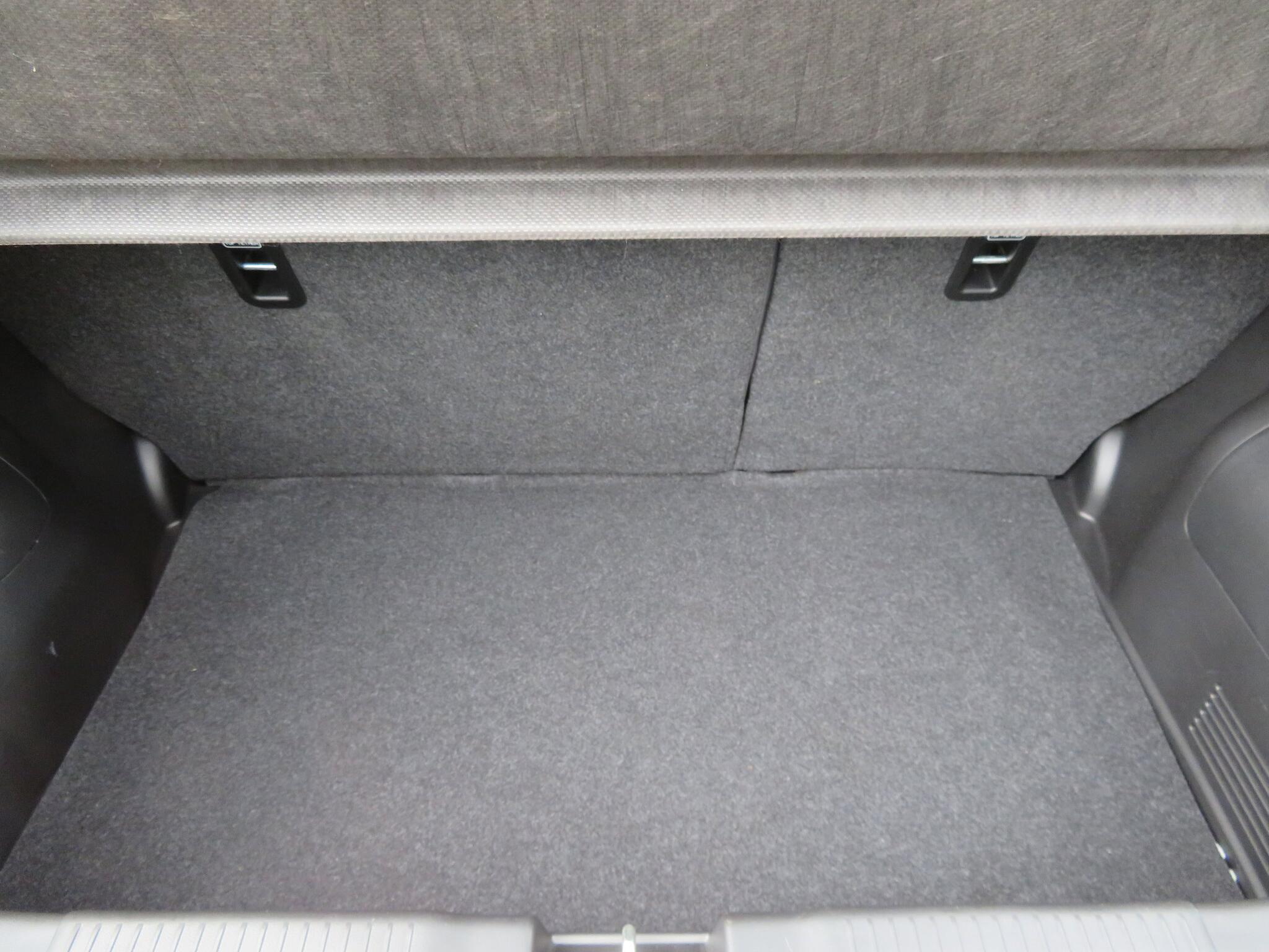 Suzuki Swift - Image 10