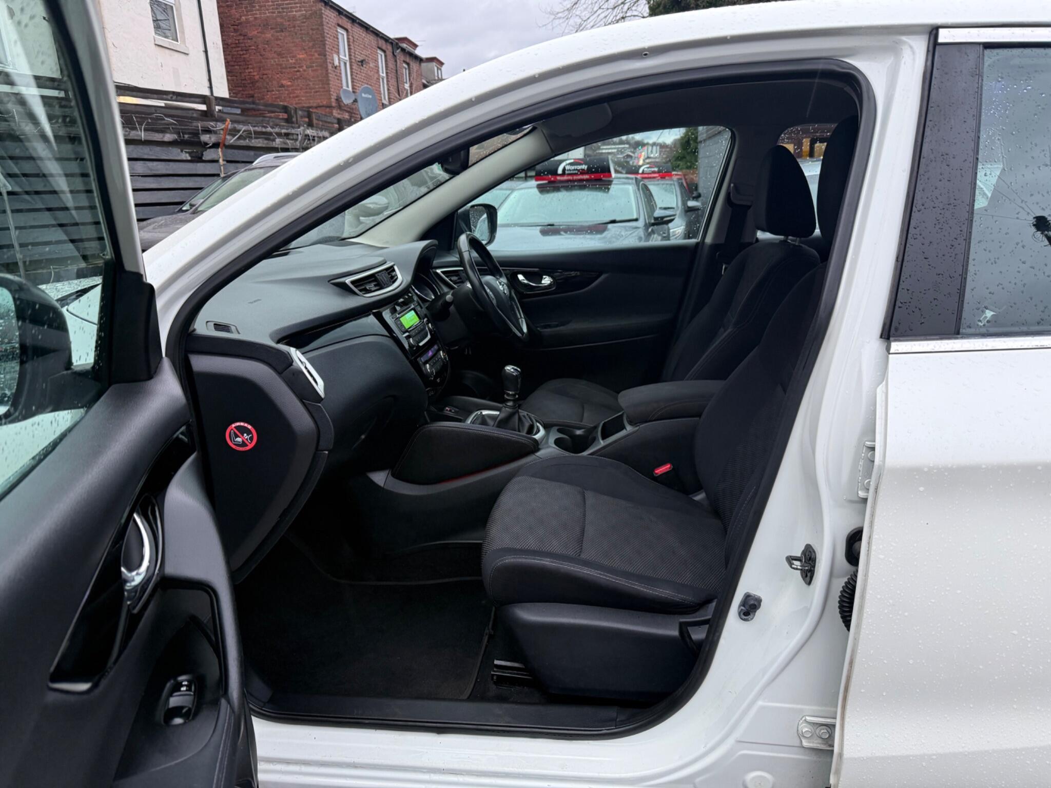 Nissan Qashqai - Image 21