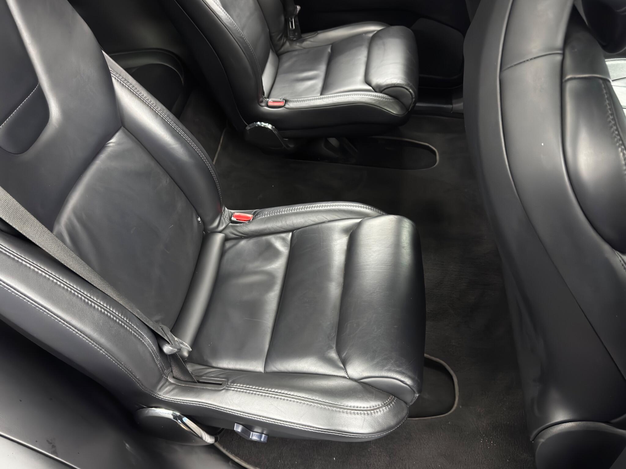 Tesla Model X - Image 17